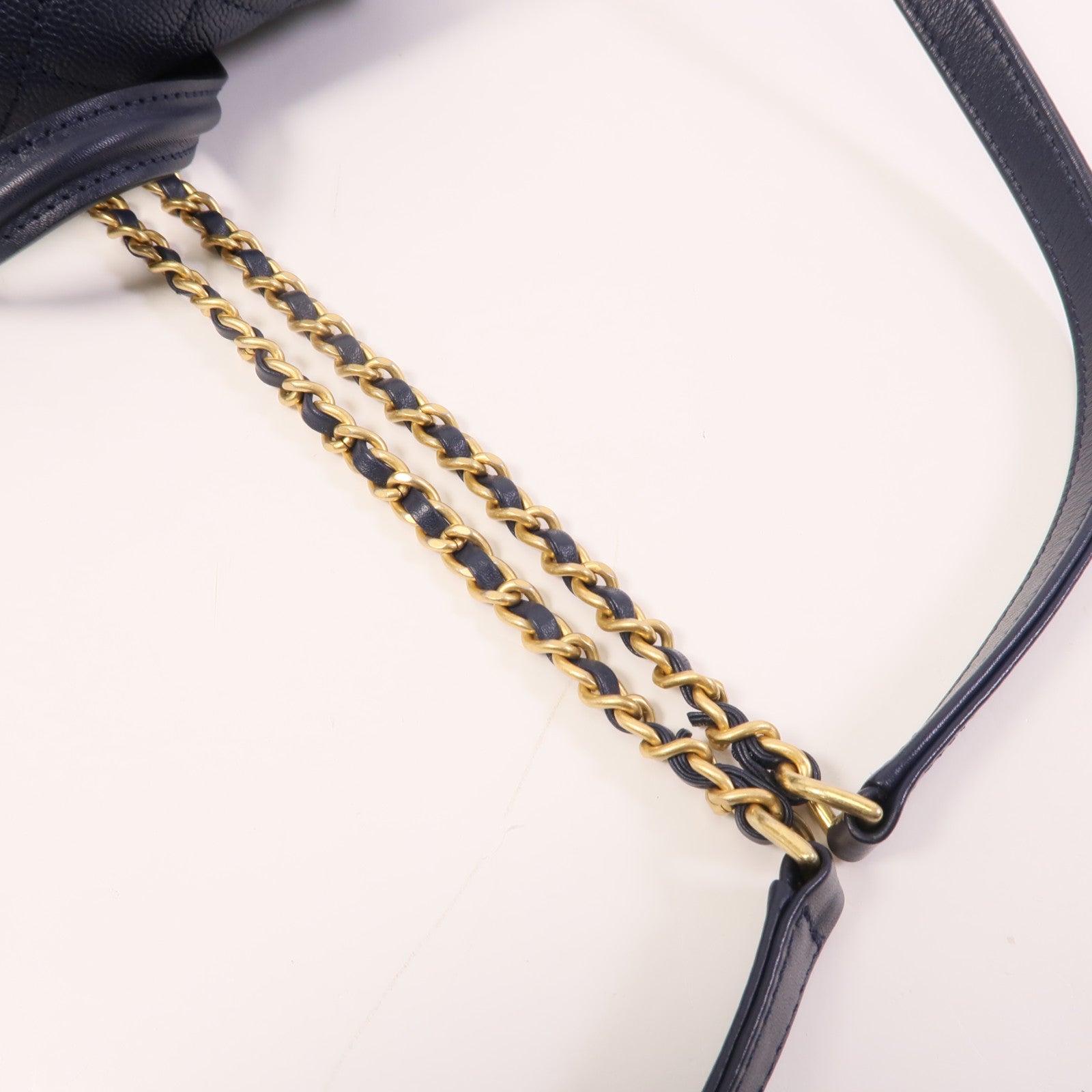 CHANEL 【激減優惠】牛皮皮革Filigree Backpack金扣鏈帶背包
