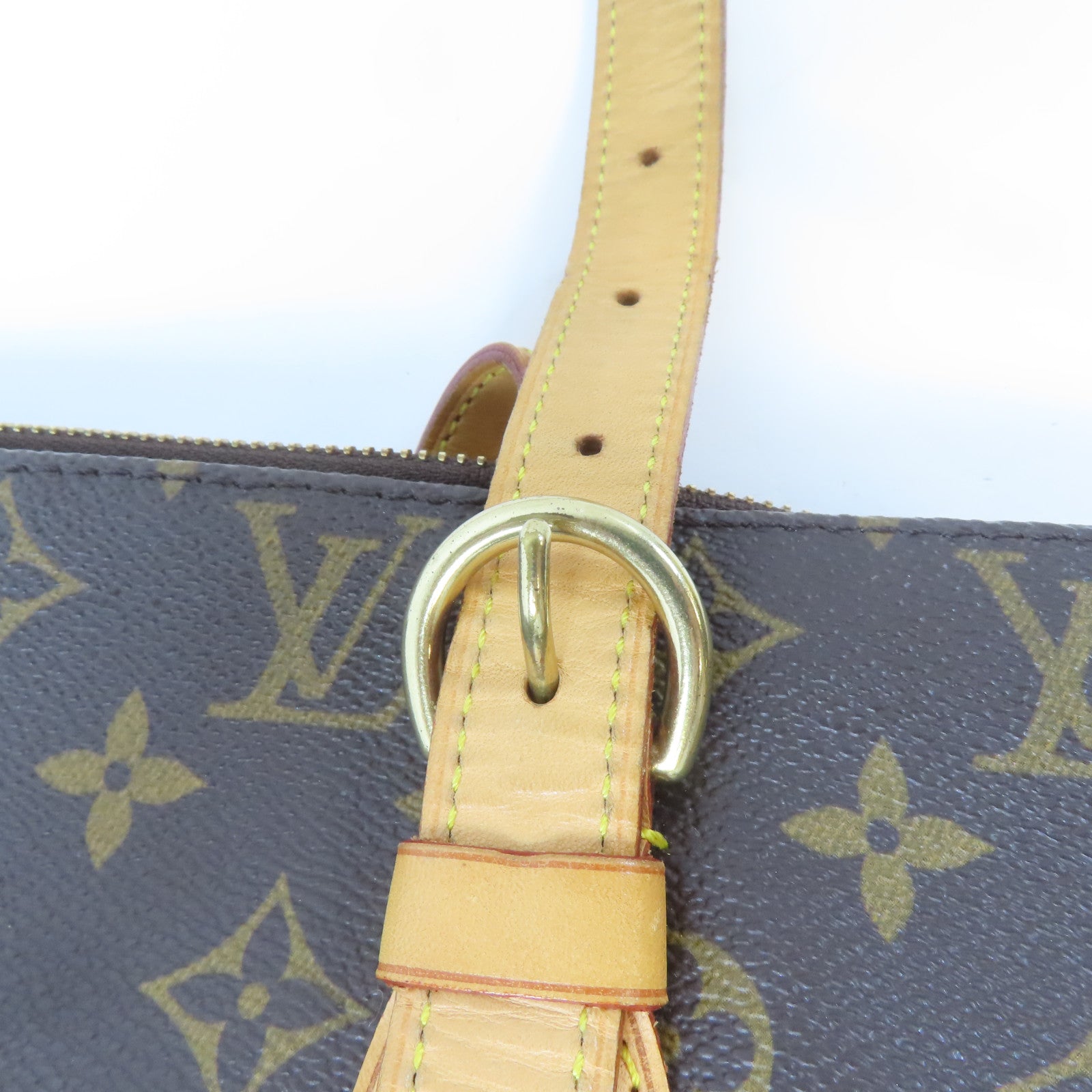 LOUIS VUITTON 【激減優惠】Monogram Popincourt Haut金扣肩背袋啡色