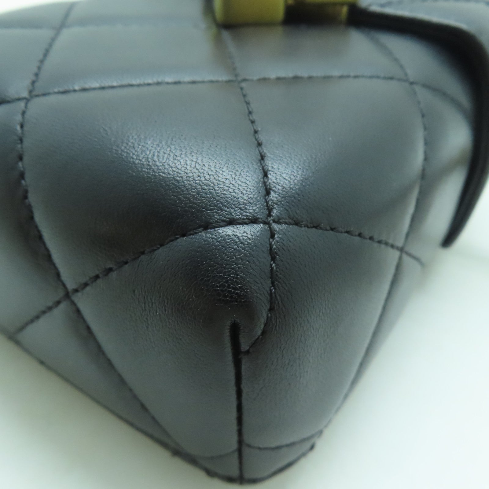 CHANEL 【激減優惠】菱格羊皮皮革Plexi Box Bag金扣鏈帶肩背袋黑色