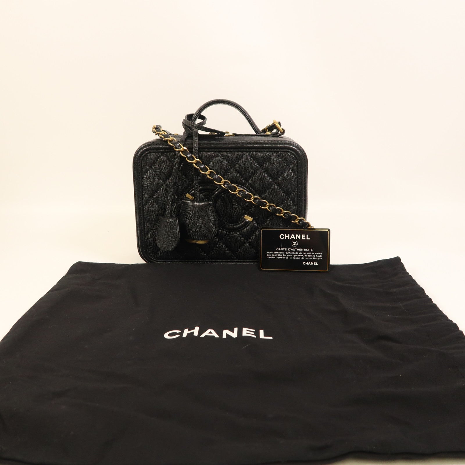 CHANEL 牛皮皮革Filigree Vanity Case金扣手挽肩背兩用袋