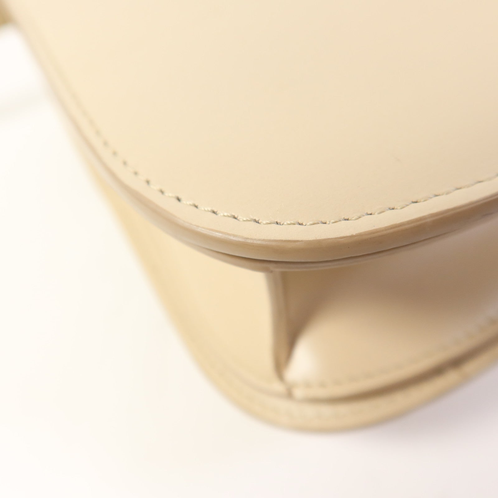 CELINE 牛皮皮革Classic Box Medium金扣肩背袋