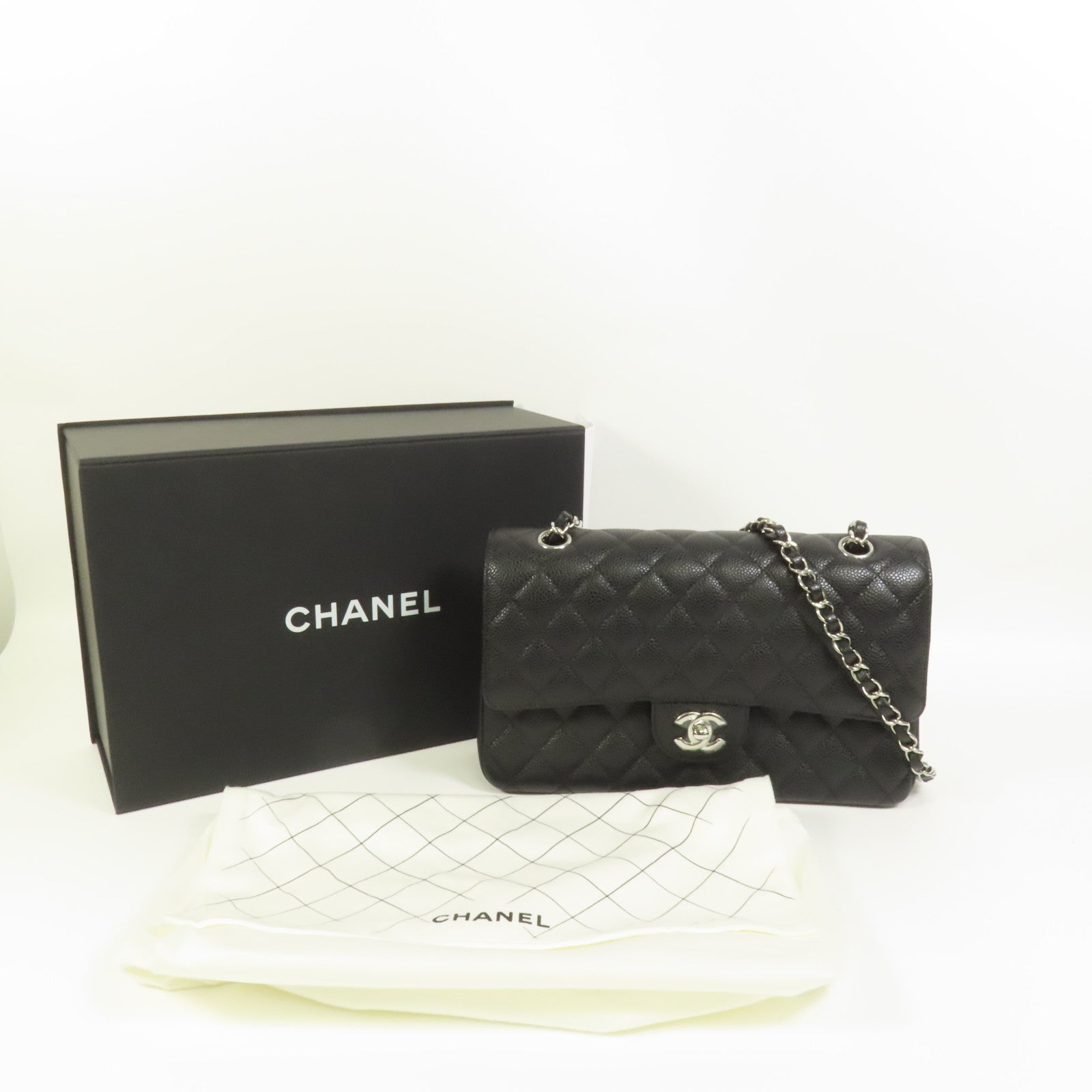 CHANEL 牛皮皮革Classic 25銀扣鏈帶肩背袋