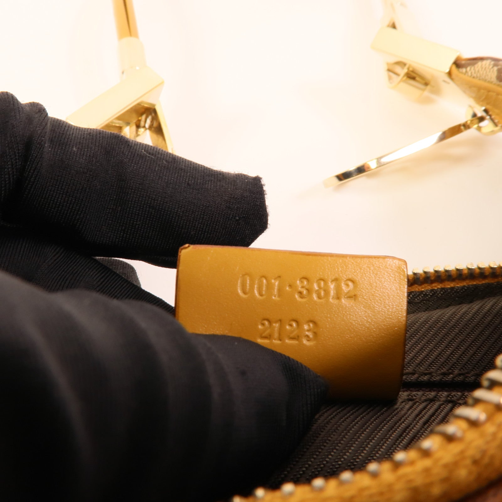 GUCCI 帆布Shoulder Bag肩背袋
