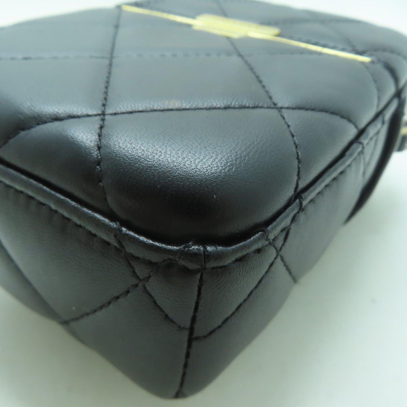 CHANEL 【激減優惠】菱格羊皮皮革Plexi Box Bag金扣鏈帶肩背袋黑色