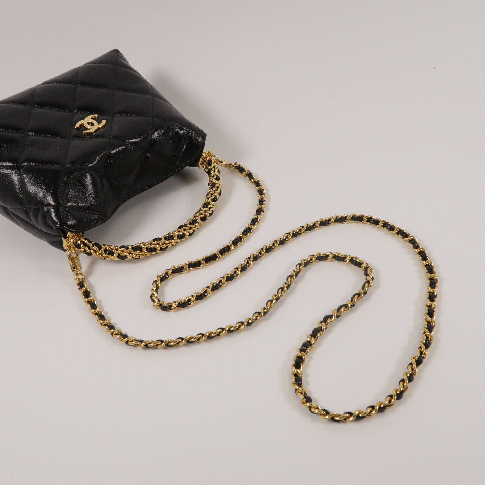 CHANEL 羊皮皮革Clutch With Chain手挽肩背兩用袋
