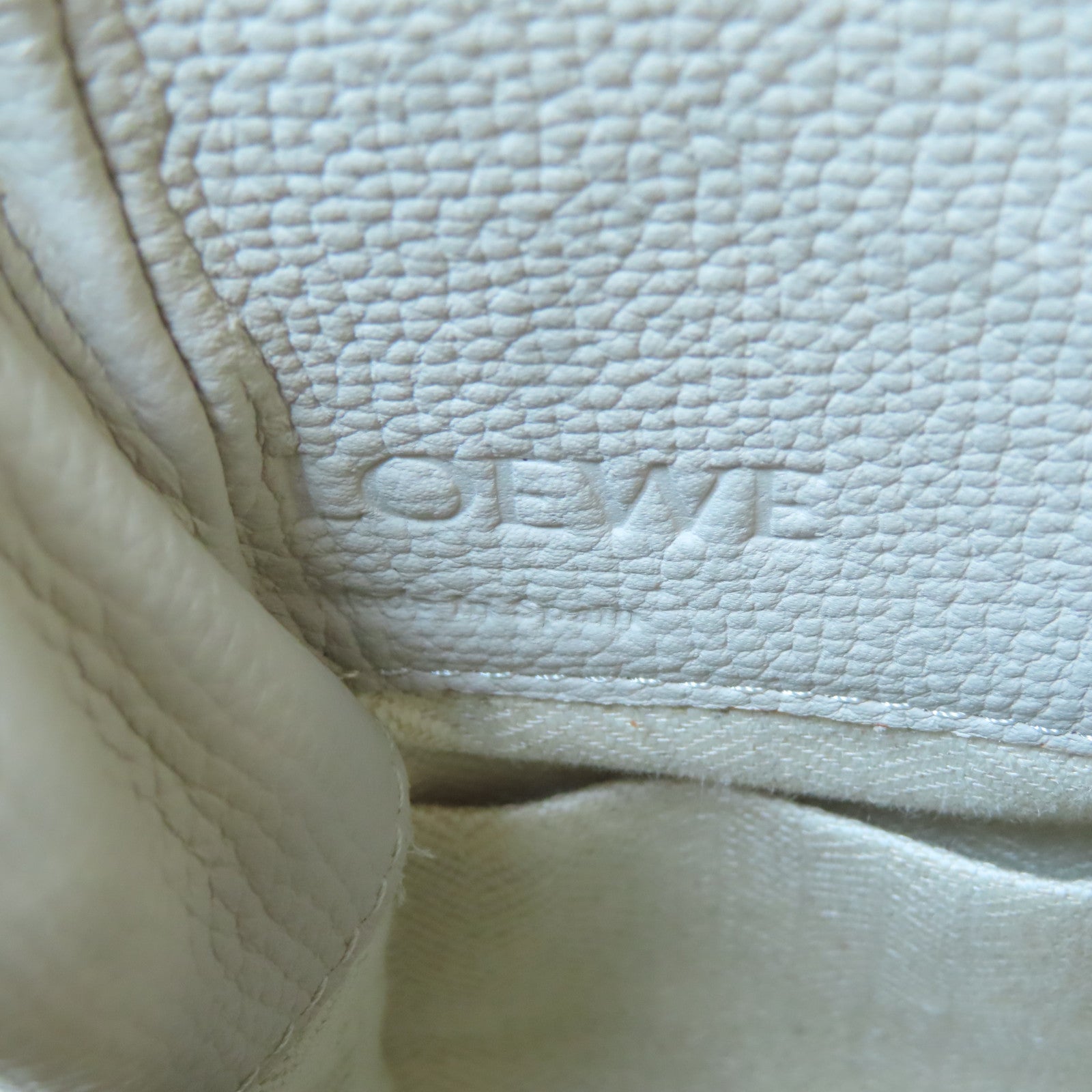 LOEWE 【激減優惠】牛皮皮革Mini Hammock金扣手挽肩背兩用袋米色
