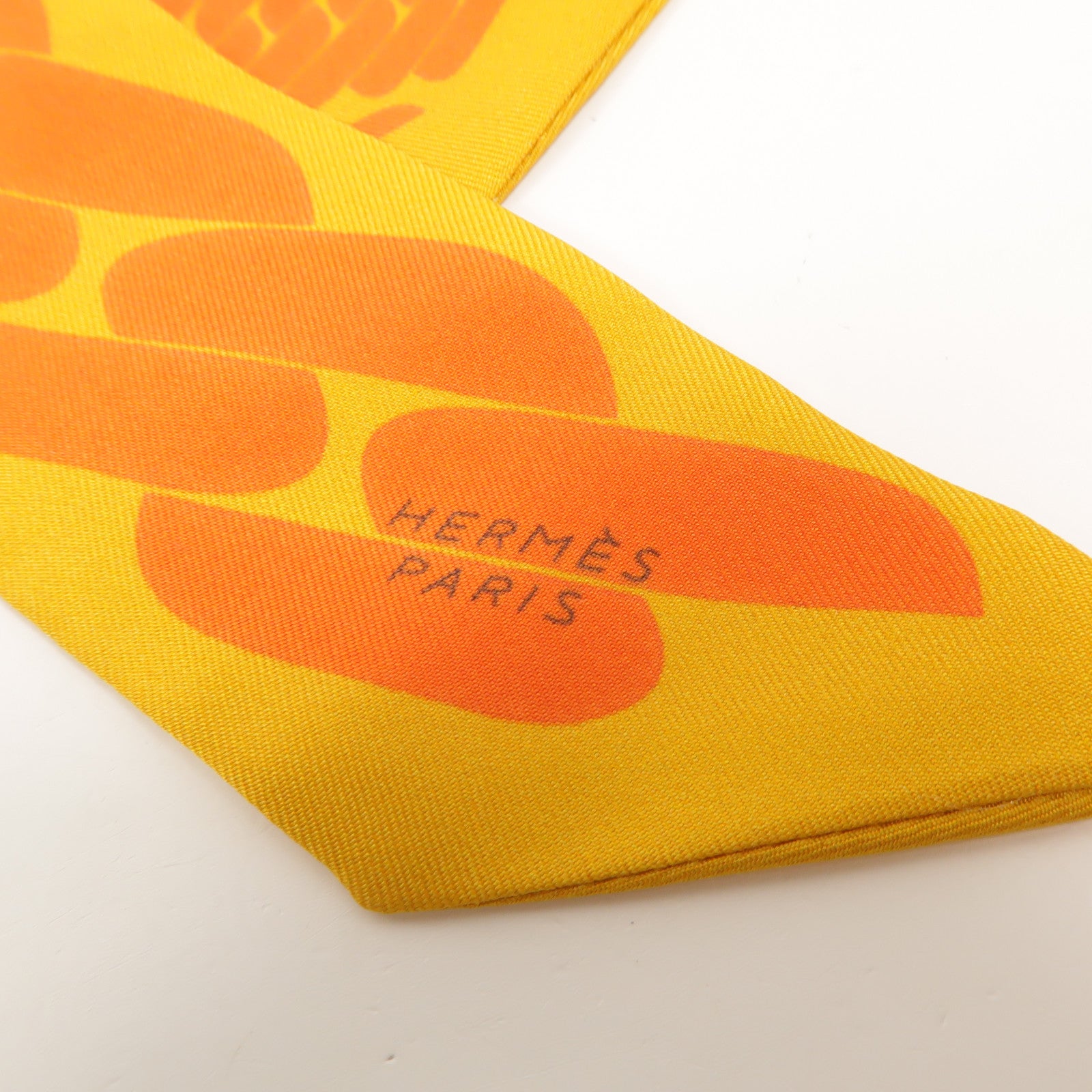 HERMES 絲質Twilly絲巾
