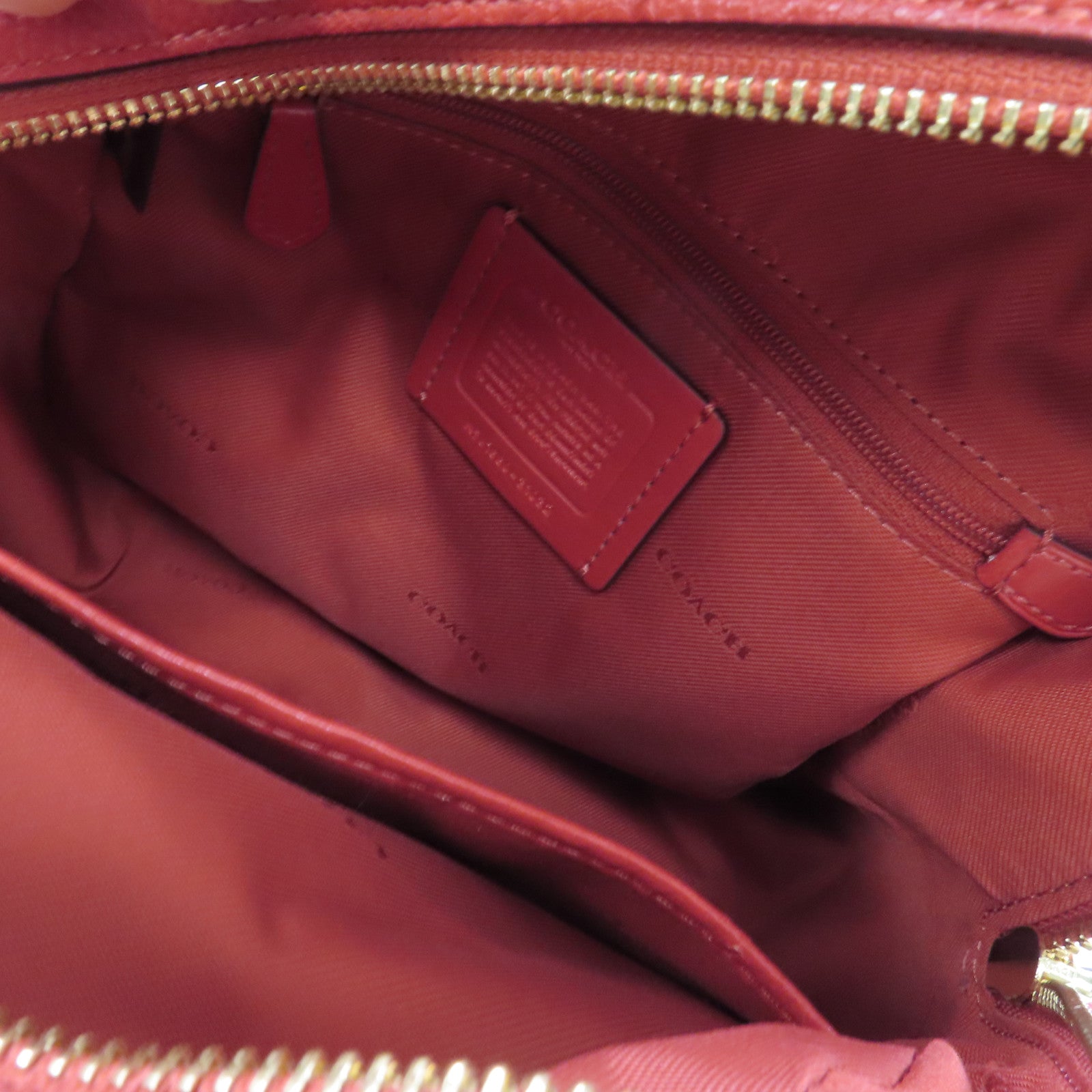 COACH 牛皮皮革Backpack金扣背包紅色