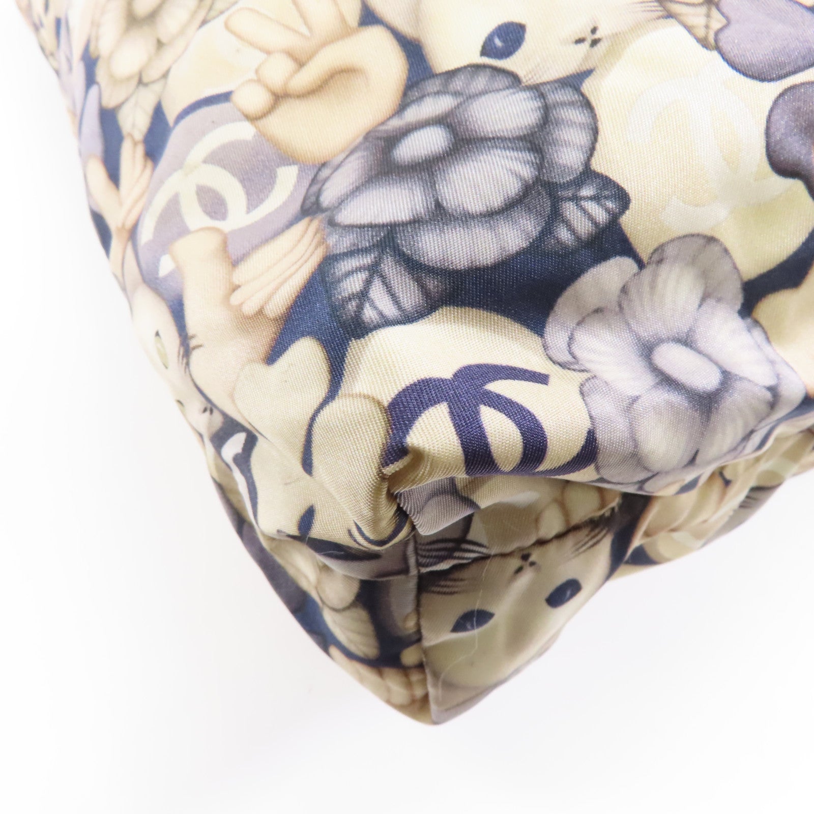 CHANEL 【激減優惠】菱格尼龍Tote Bag金扣肩背袋米色/深藍色