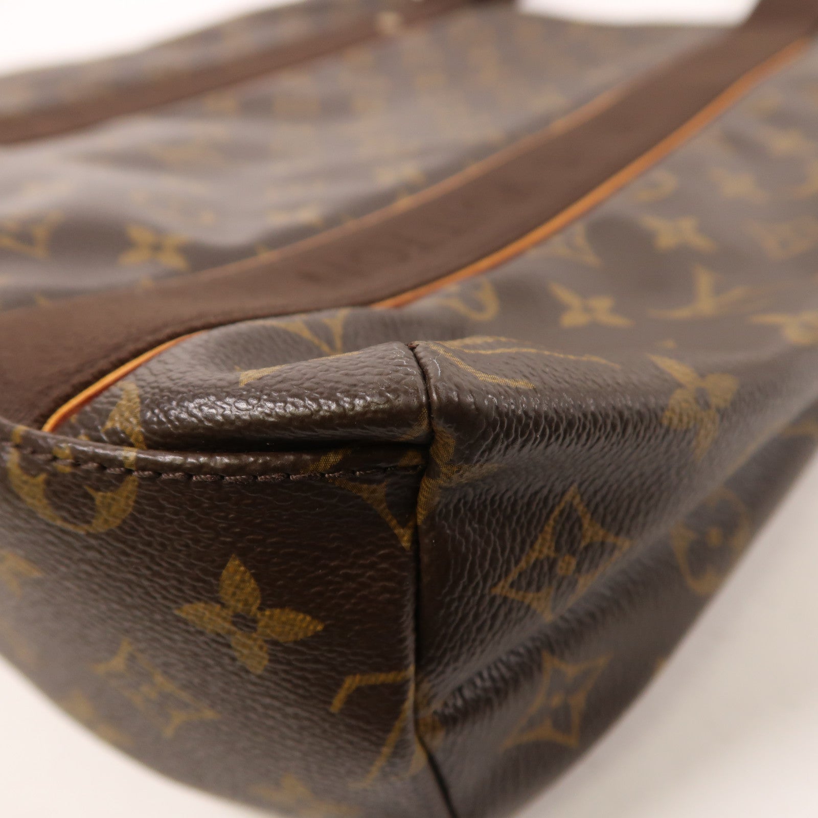 LOUIS VUITTON Monogram Cabas Beaubourg金扣肩背袋