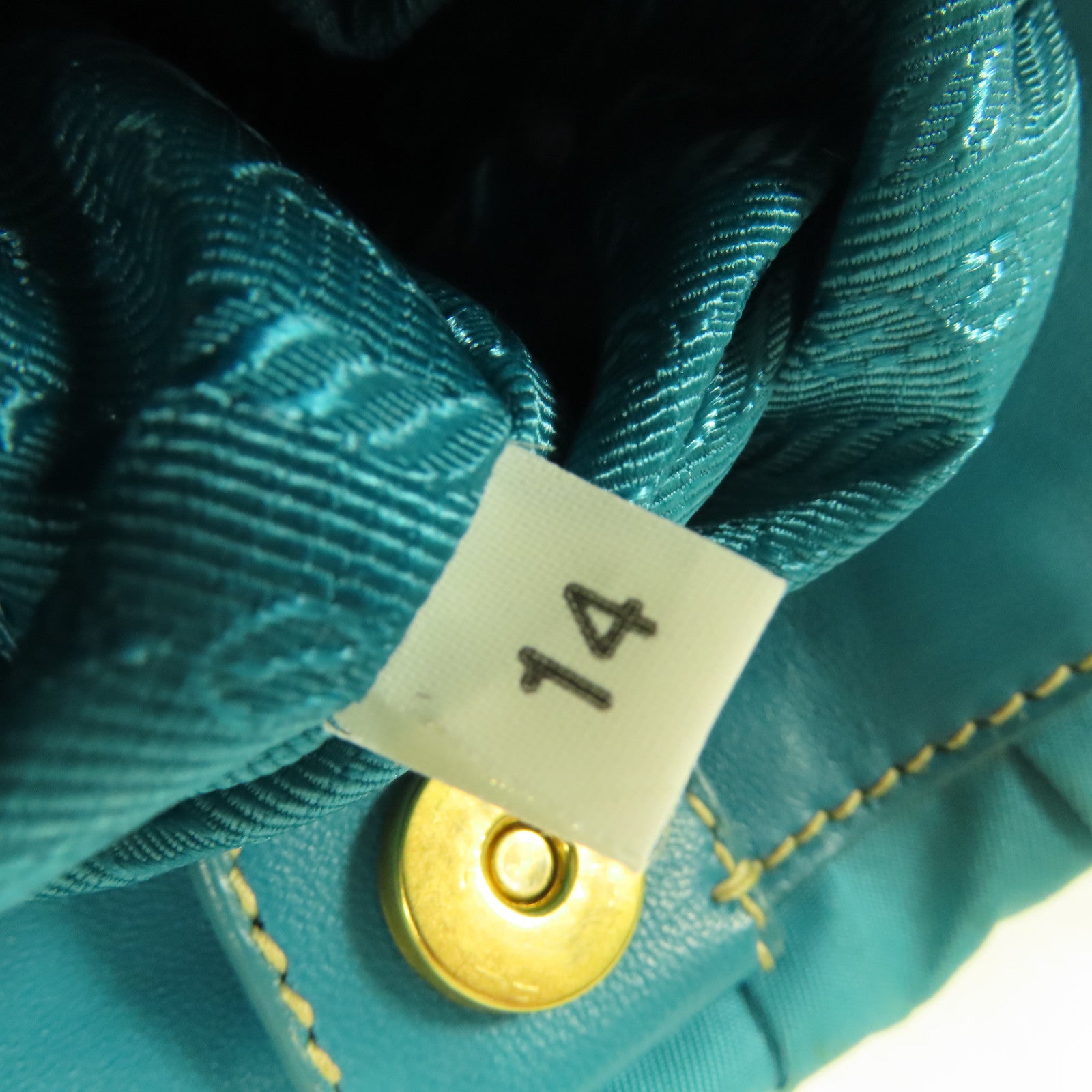 PRADA 【激減優惠】尼龍Tessuto Gaufre金扣手挽肩背兩用袋