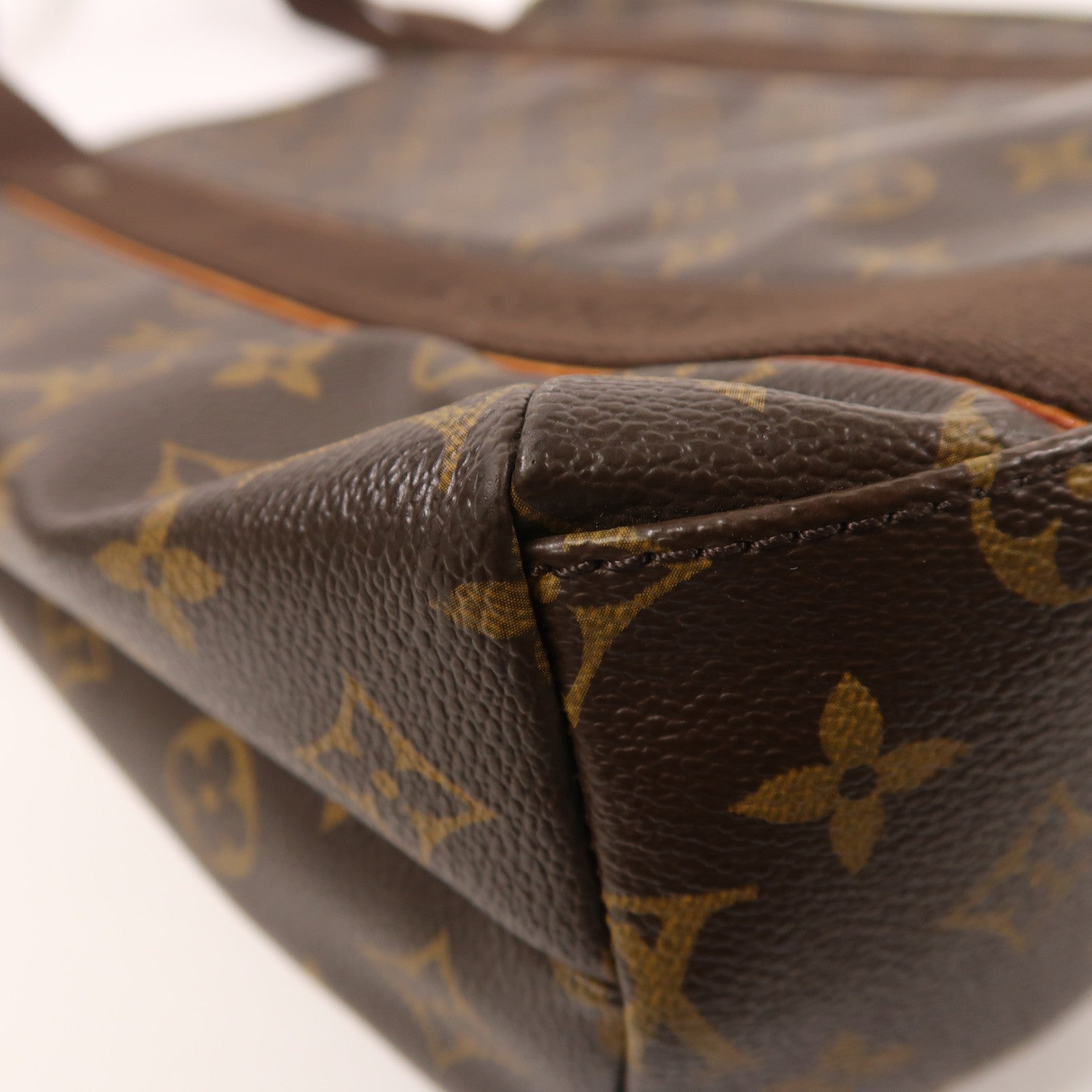 LOUIS VUITTON Monogram Cabas Beaubourg金扣肩背袋