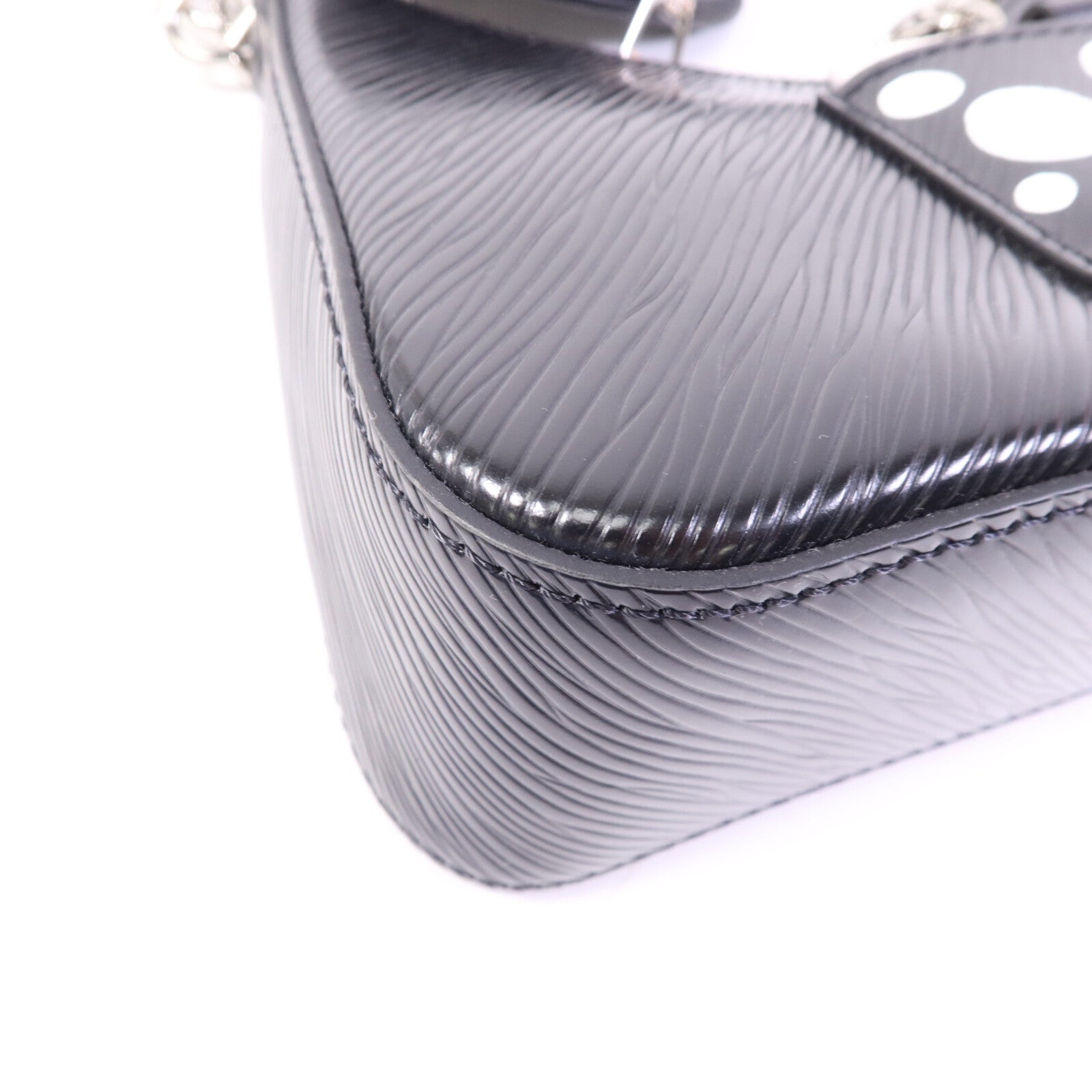 LOUIS VUITTON Epi LVxYK Marellini銀扣鏈帶手挽肩背兩用袋