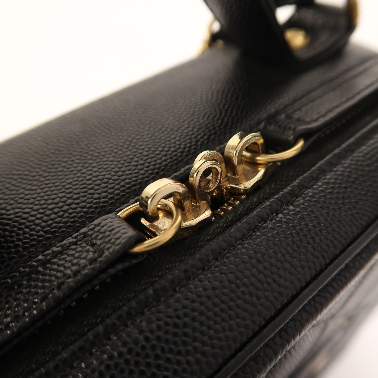CHANEL 牛皮皮革Filigree Vanity Case金扣手挽肩背兩用袋