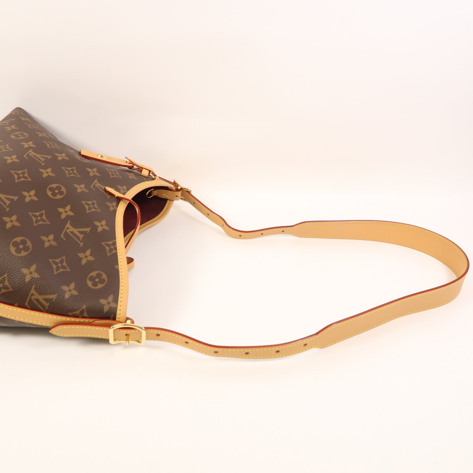 LOUIS VUITTON Monogram CarryAll PM金扣肩背袋