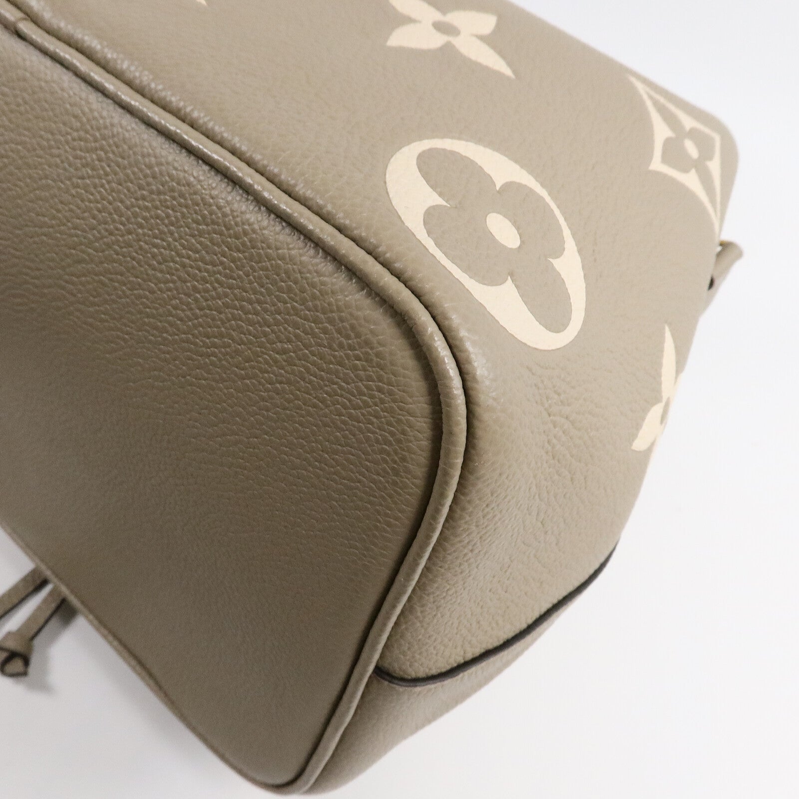 LOUIS VUITTON Monogram Empreinte Neo Noe MM手挽肩背兩用袋