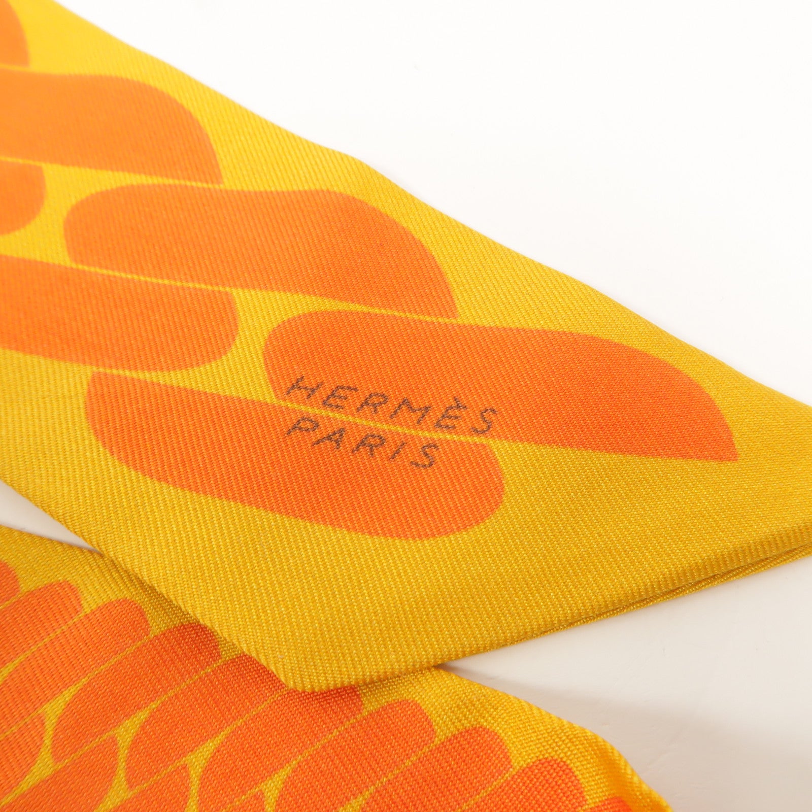 HERMES 絲質Twilly絲巾