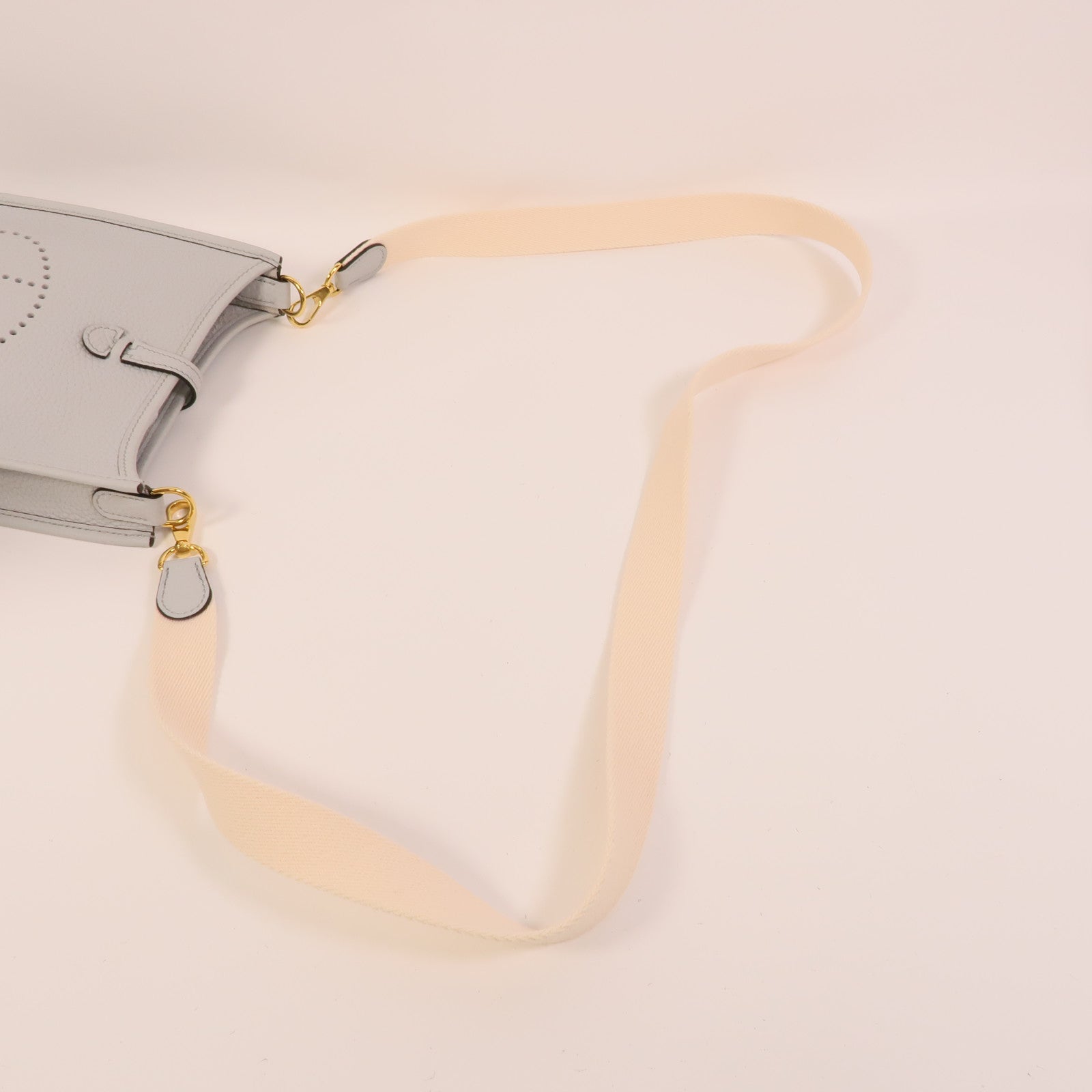 HERMES Clemence皮革Evelyne TPM肩背袋Bleu Glacier