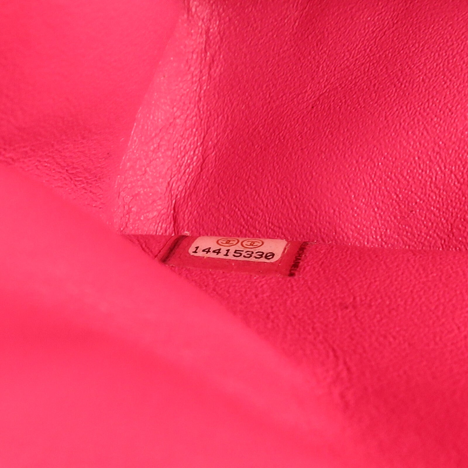 CHANEL 漆皮皮革Classic 25鏈帶肩背袋