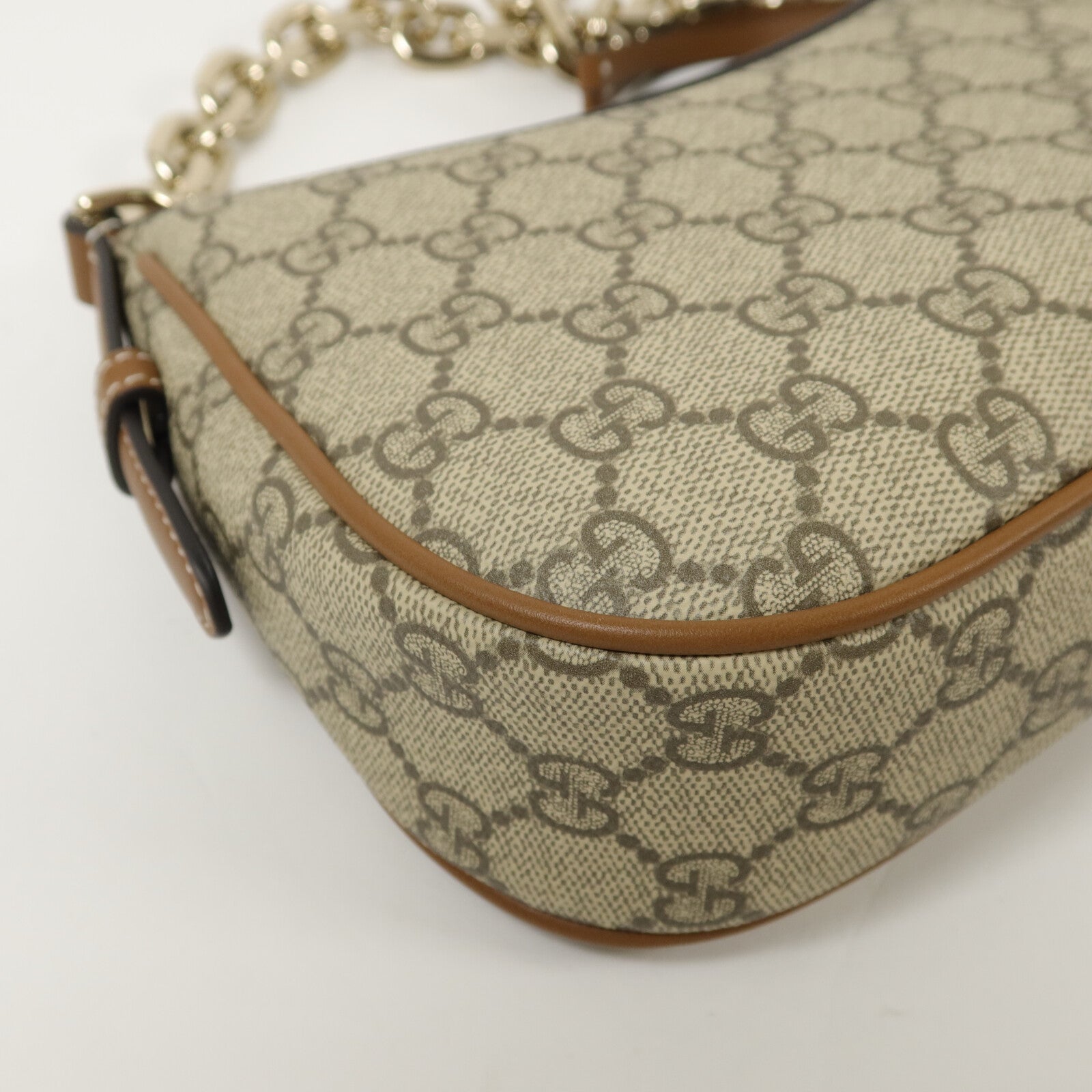 GUCCI 塗層帆布GG Emblem Small shoulder bag手挽肩背兩用袋