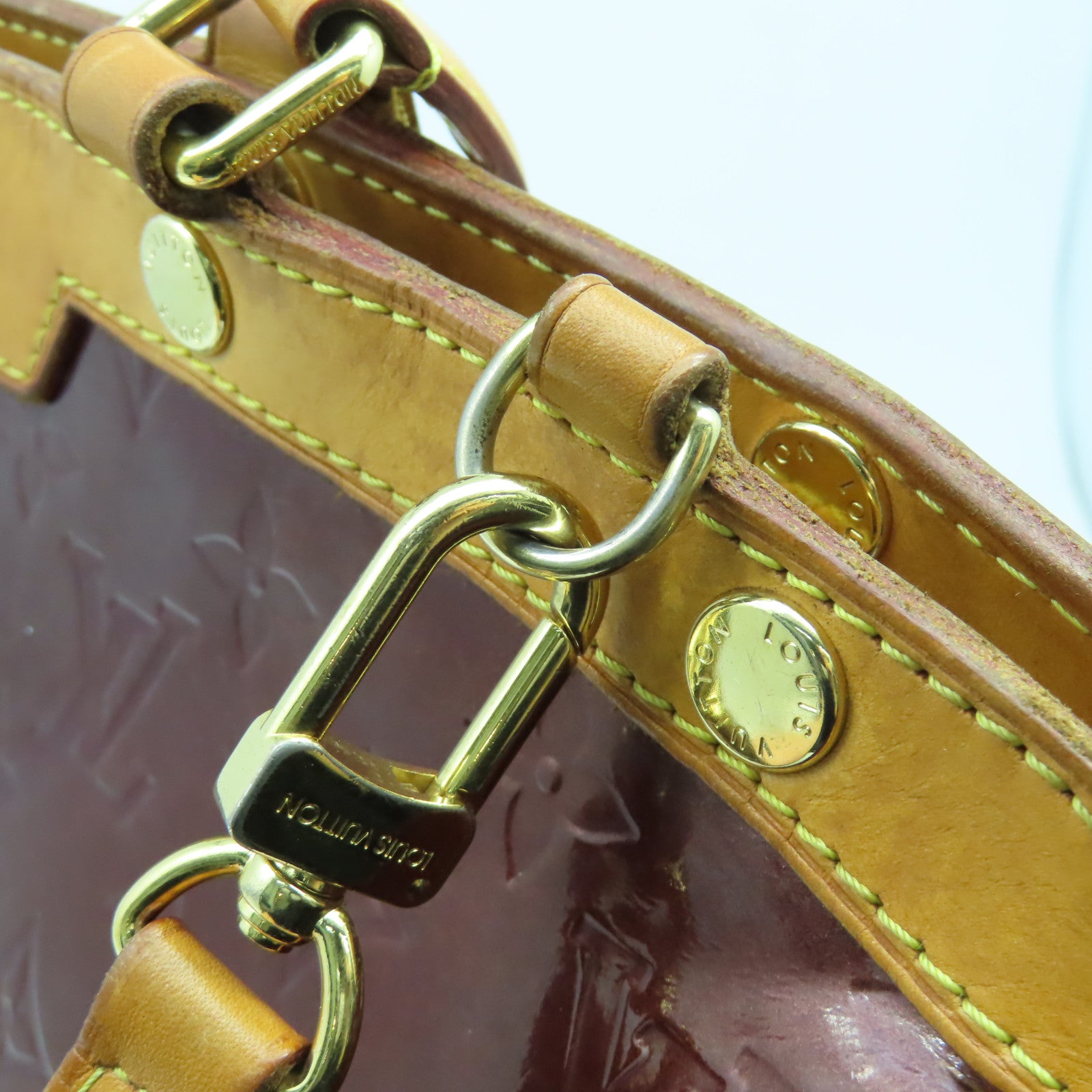 LOUIS VUITTON Monogram Vernis Brera MM金扣手挽肩背兩用袋酒紅色