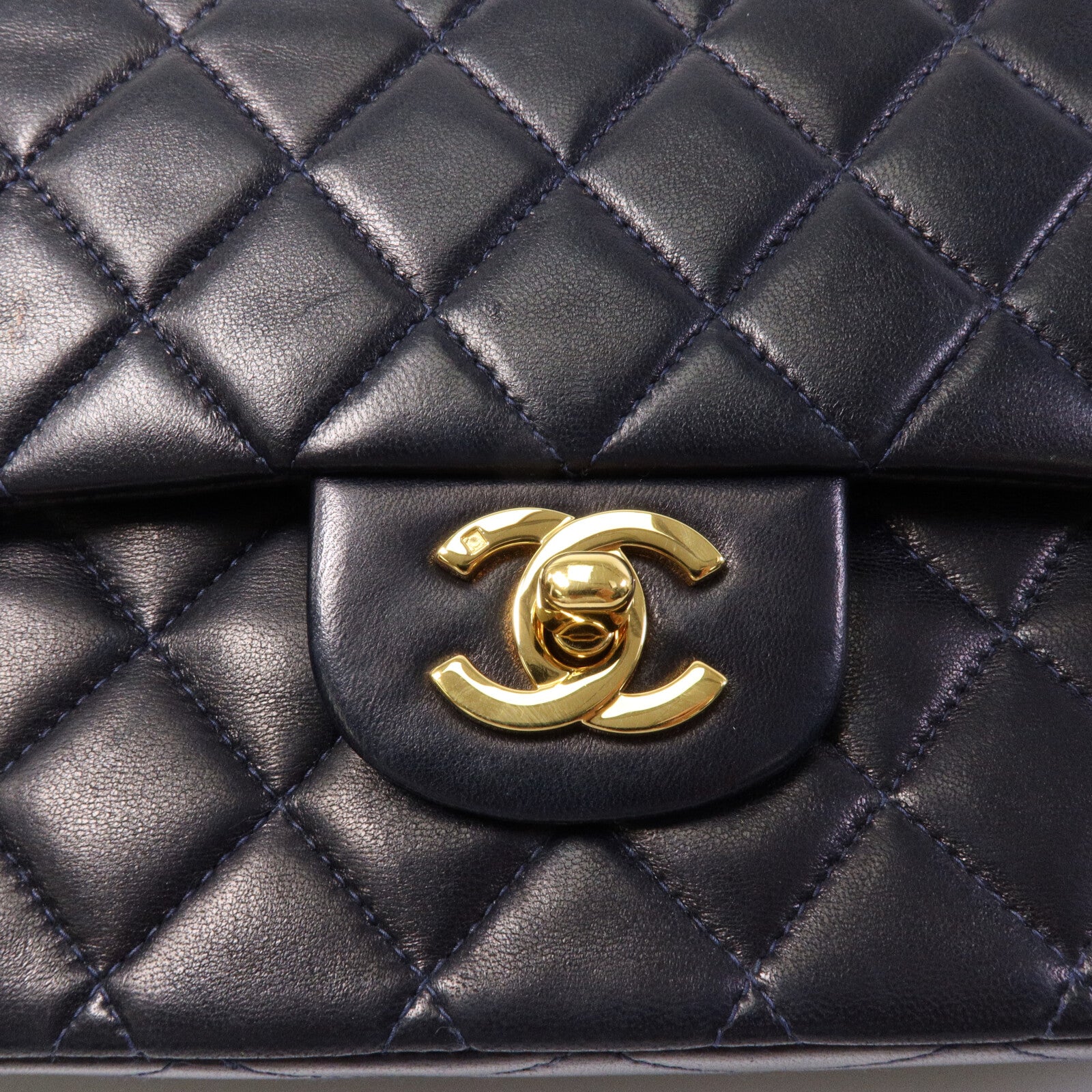 CHANEL 羊皮皮革Vintage Classic Flap鏈帶肩背袋
