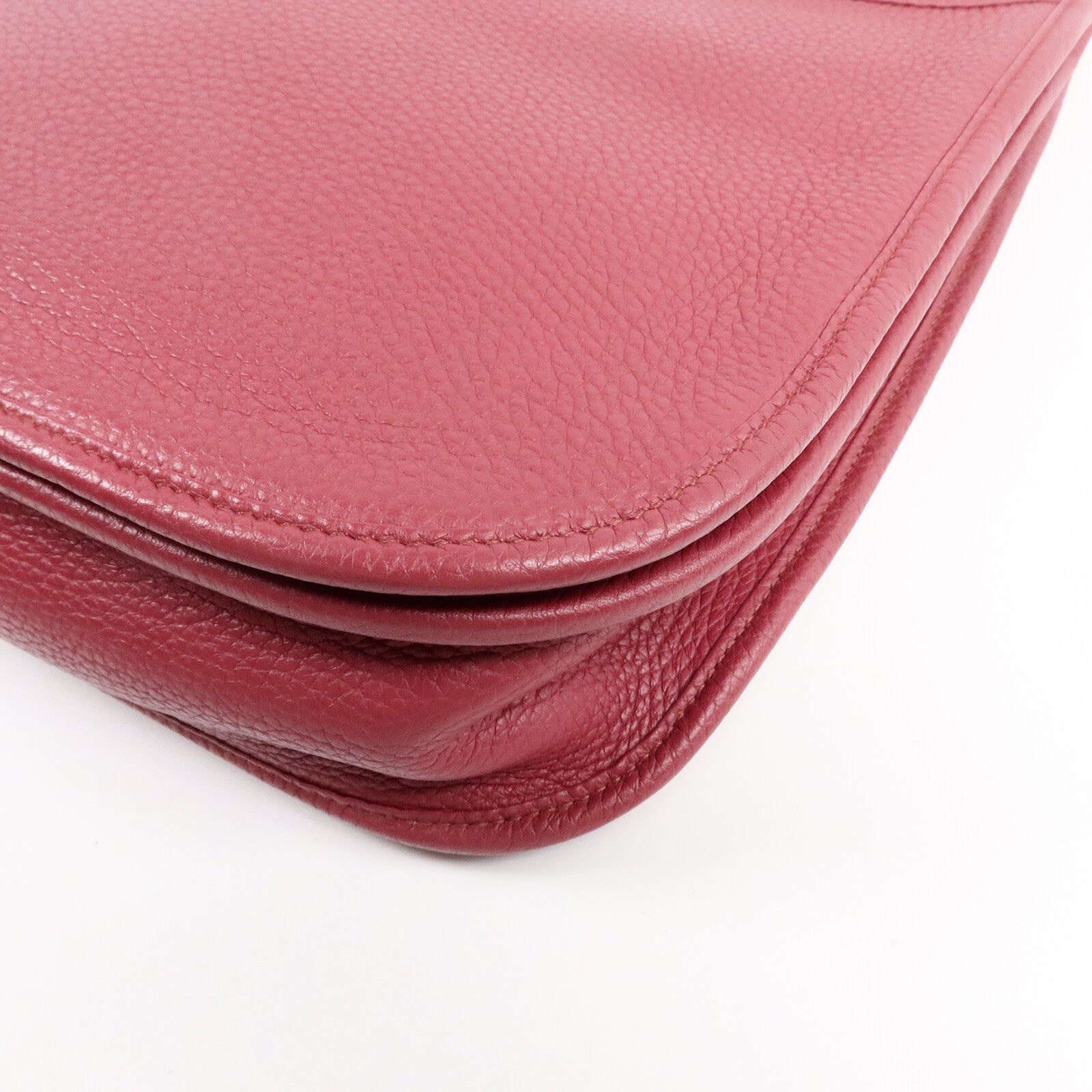 HERMES Clemence皮革Evelyne PM肩背袋Rubis
