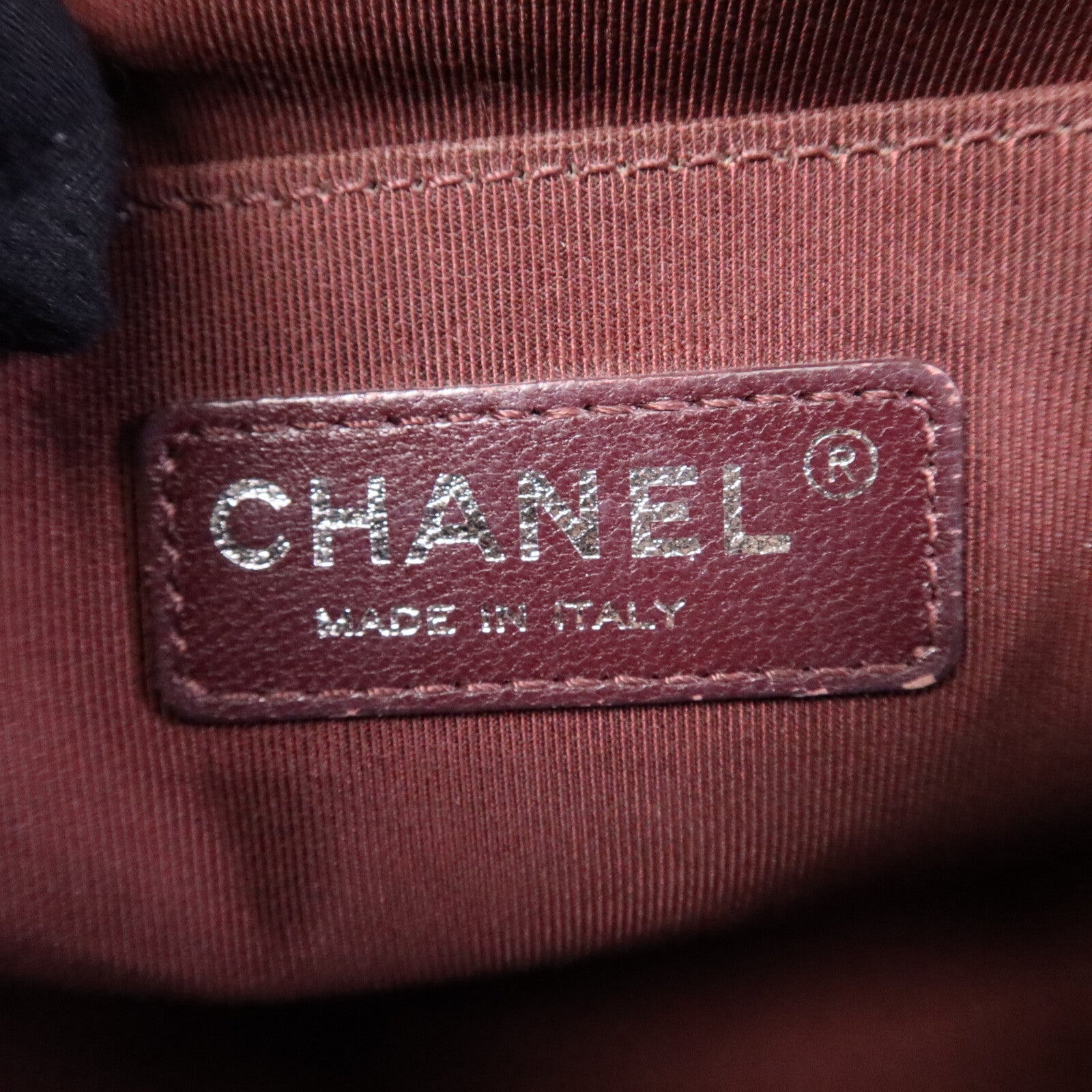 CHANEL 牛皮皮革Boy 25銀扣鏈帶肩背袋
