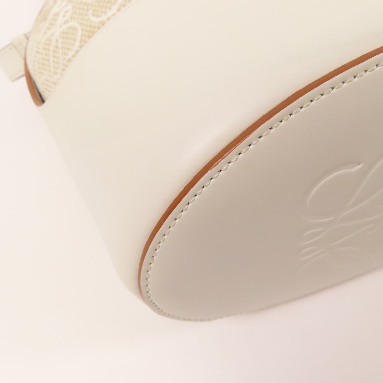 LOEWE 帆布/牛皮皮革Balloon Anagram手挽肩背兩用袋