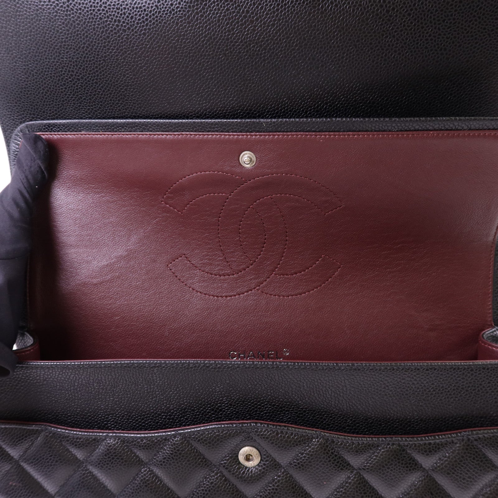 CHANEL 牛皮皮革Maxi Classic銀扣鏈帶肩背袋