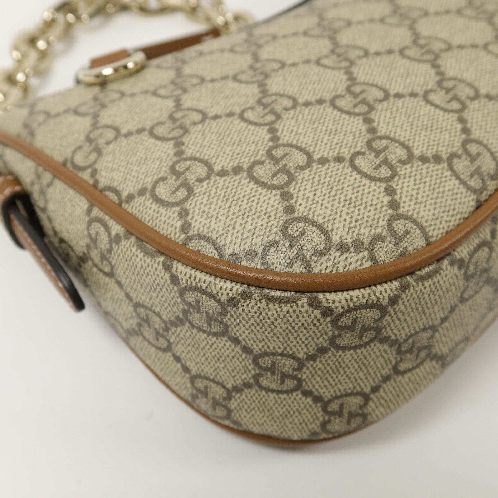 GUCCI 塗層帆布GG Emblem Small shoulder bag手挽肩背兩用袋