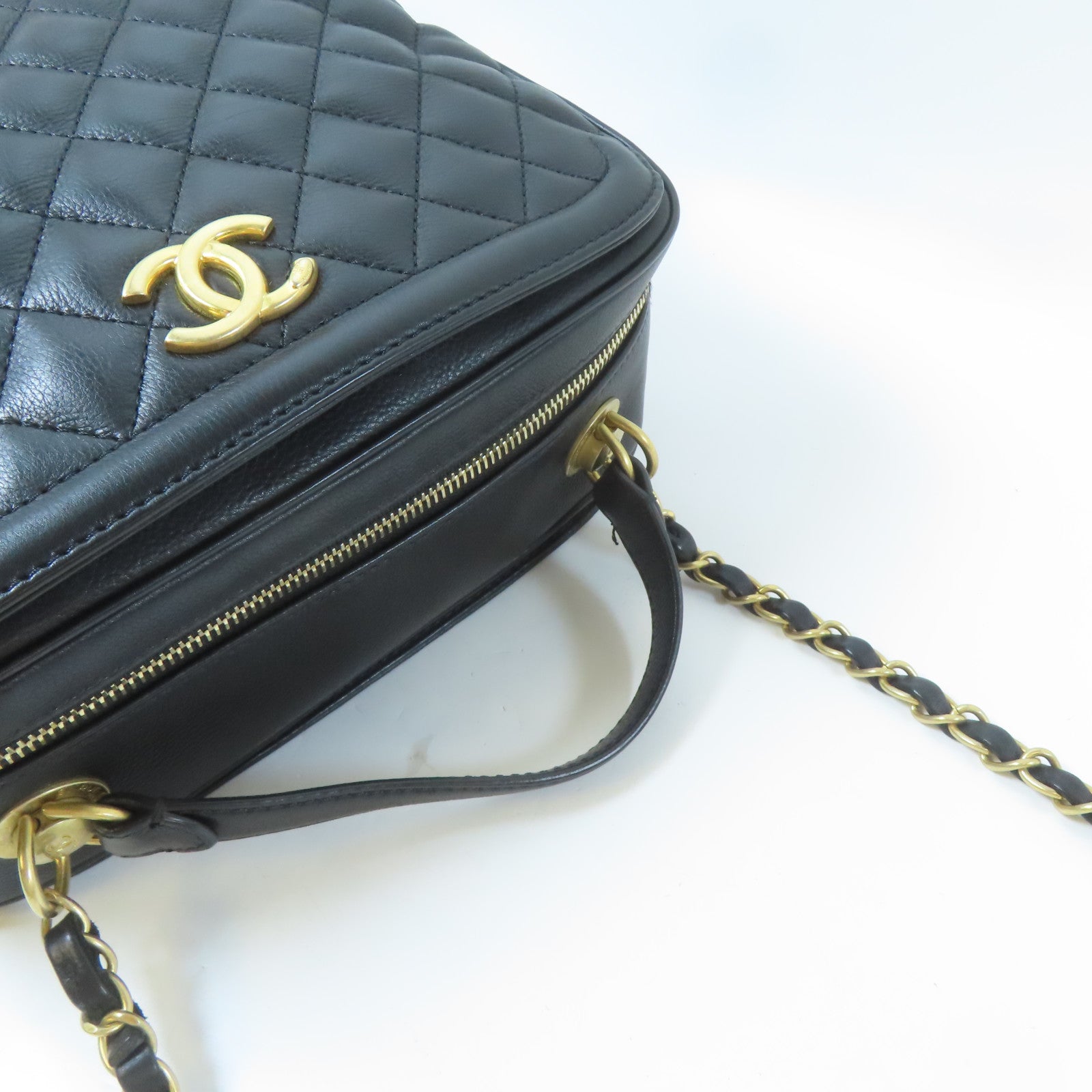 CHANEL 菱格牛皮皮革Chain Shoulder金扣手挽肩背兩用袋黑色