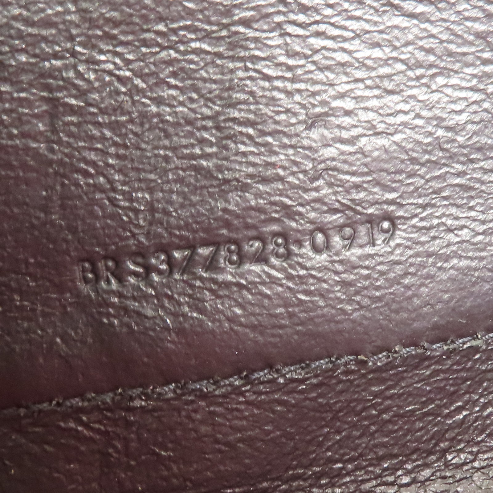 SAINT LAURENT 牛皮皮革Cassandra Classic金扣鏈帶肩背袋