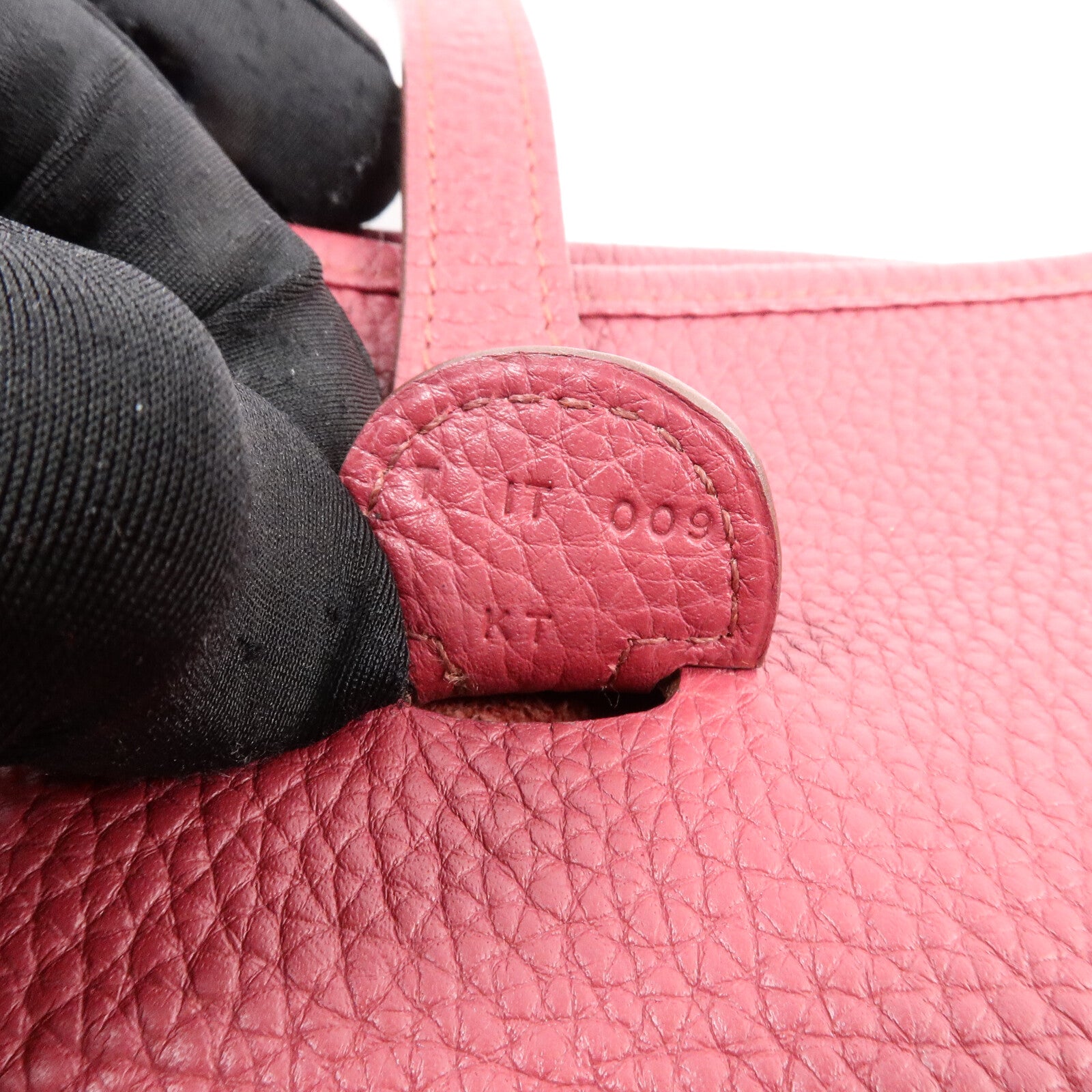 HERMES Clemence皮革Evelyne PM肩背袋Rubis