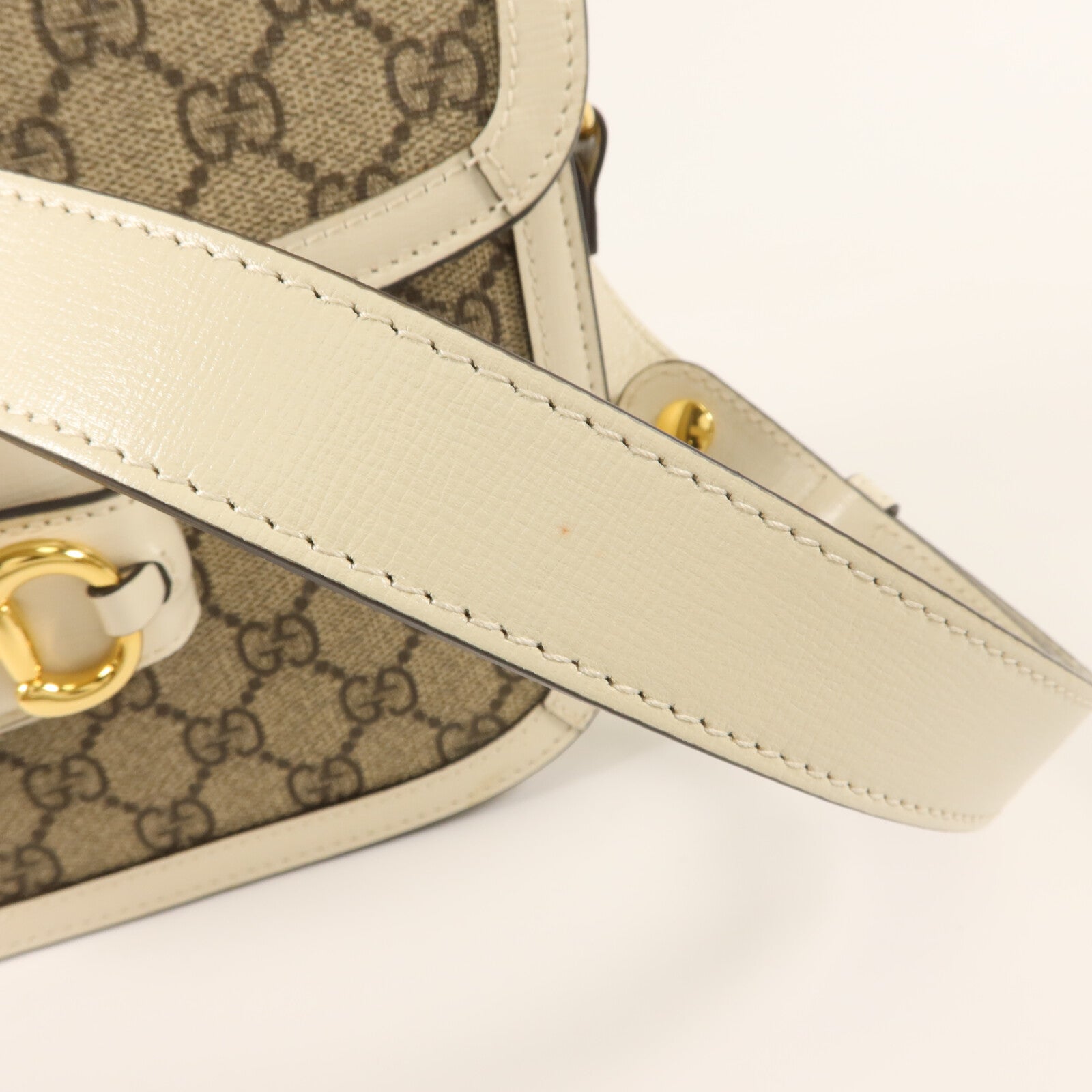 GUCCI 塗層帆布Horsebit 1955 Medium金扣肩背袋