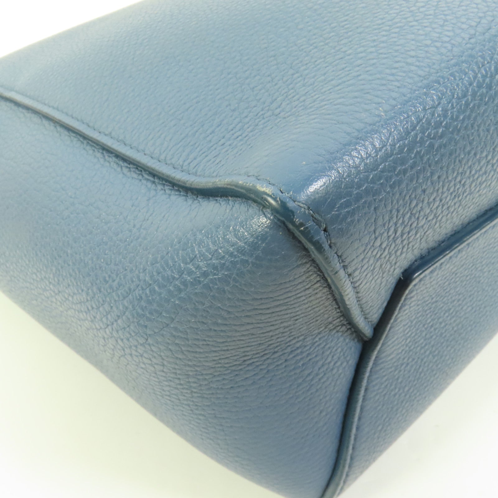 CELINE 【激減優惠】牛皮皮革Sangle Bucket Bag銀扣肩背袋