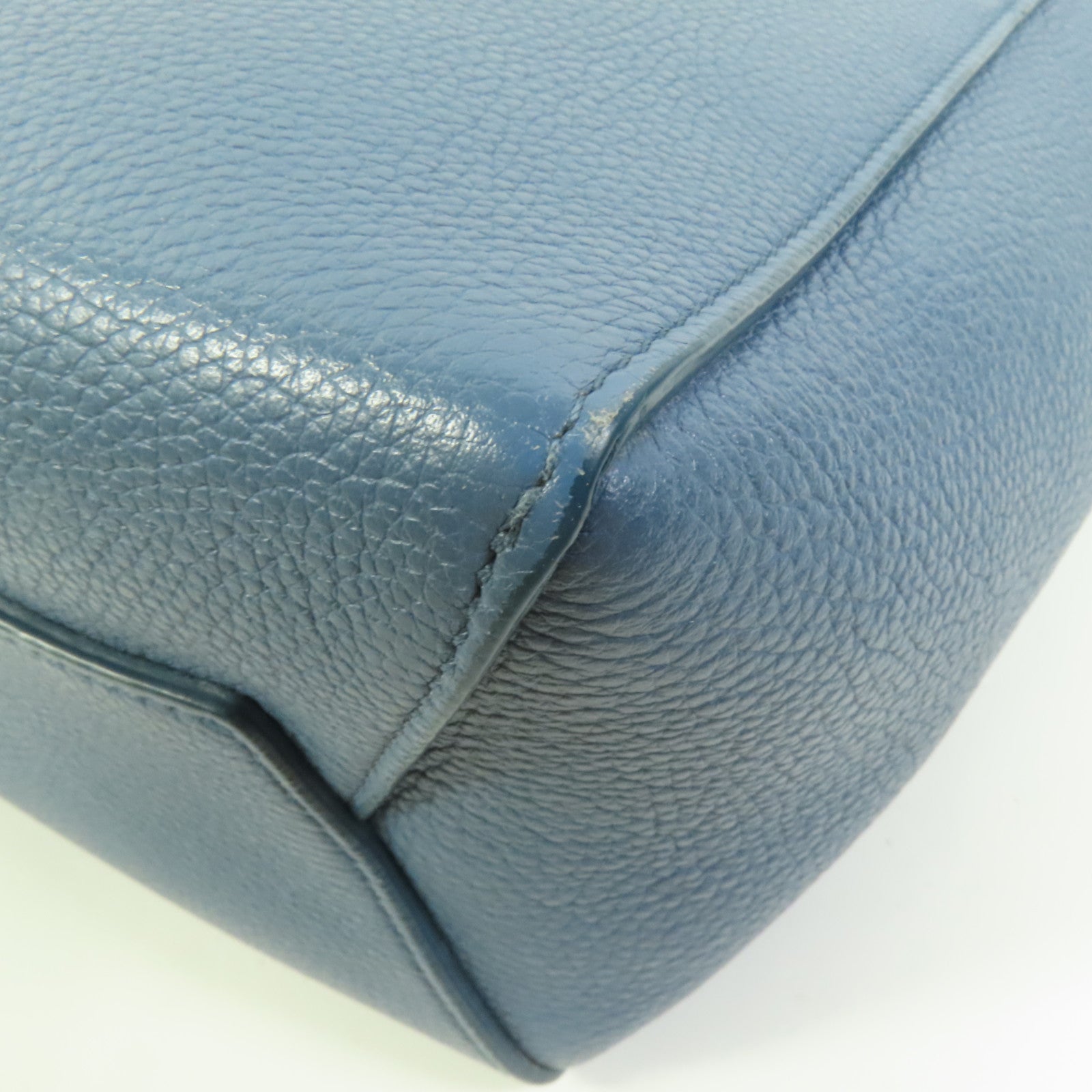 CELINE 【激減優惠】牛皮皮革Sangle Bucket Bag銀扣肩背袋