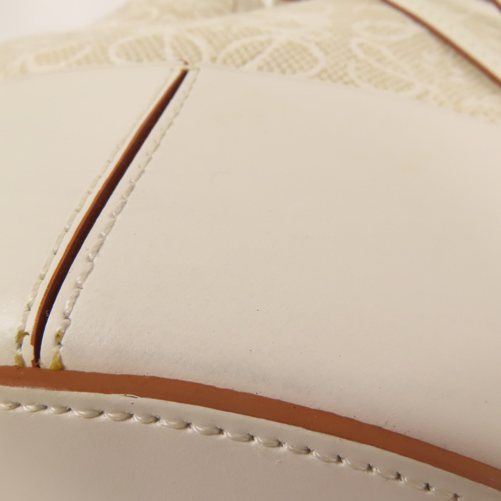 LOEWE 帆布/牛皮皮革Balloon Anagram手挽肩背兩用袋