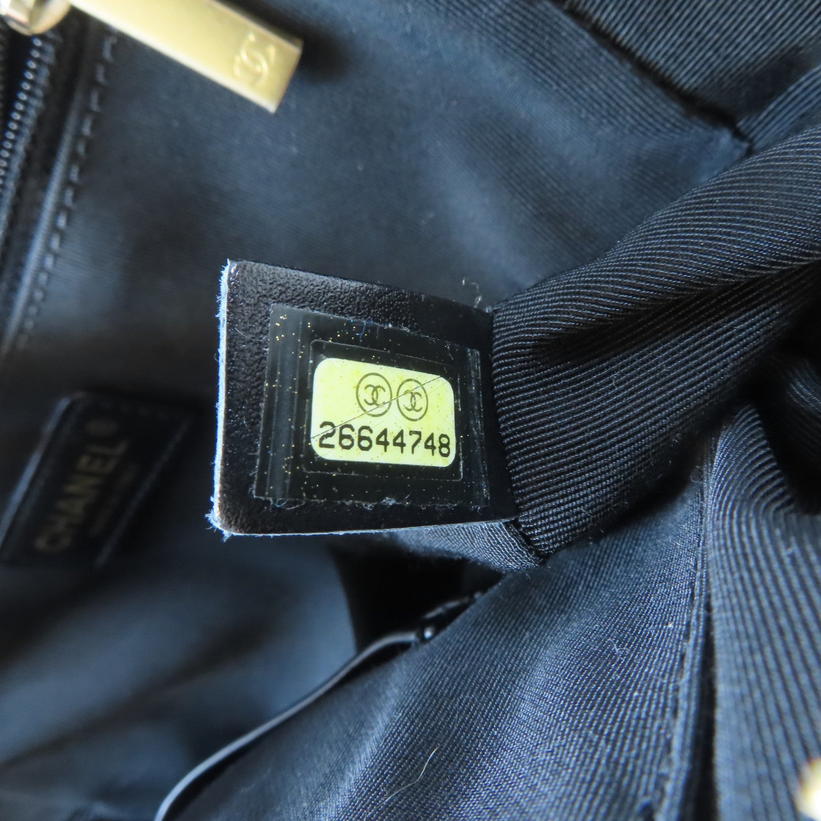 CHANEL 菱格牛皮皮革Chain Shoulder金扣手挽肩背兩用袋黑色