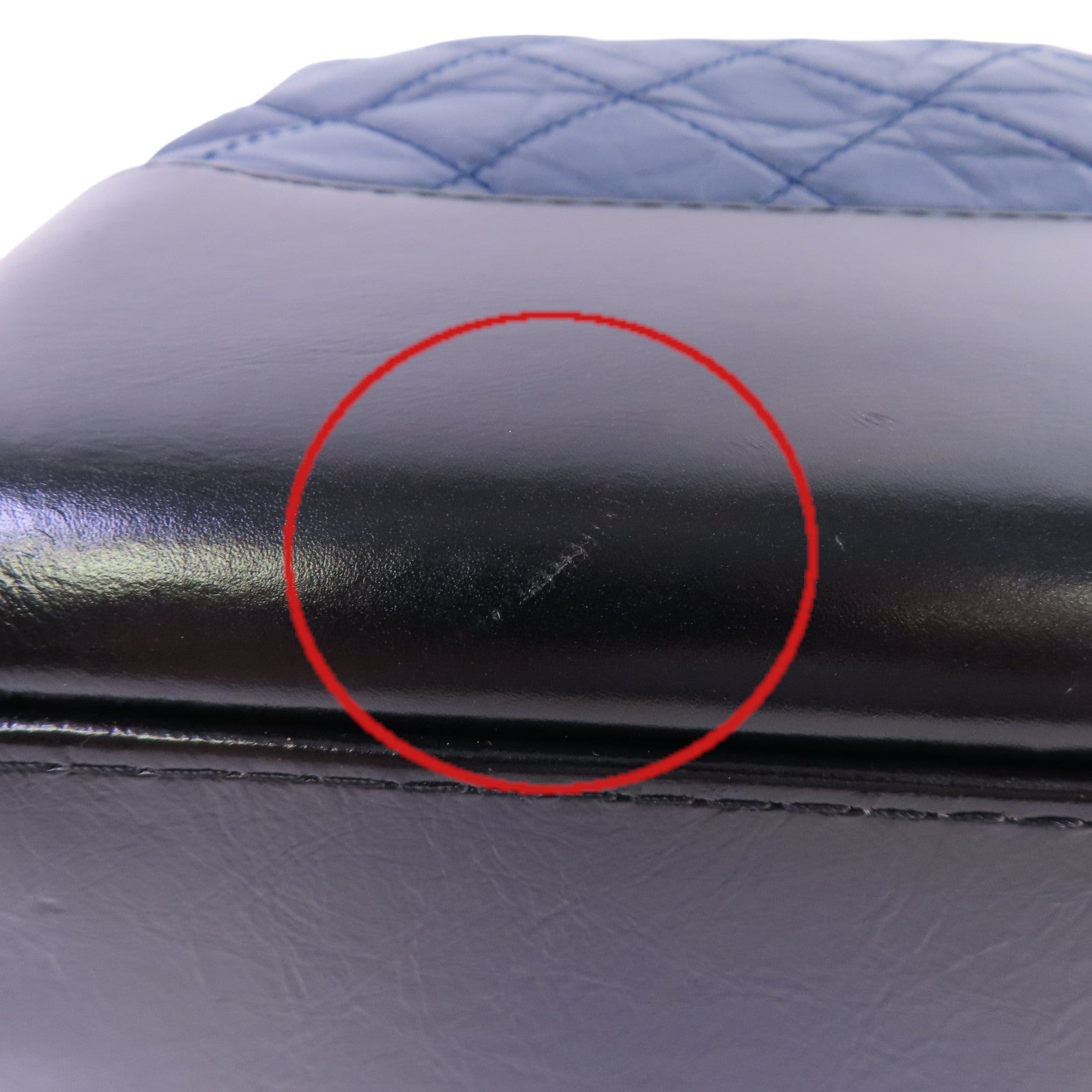 CHANEL 牛皮革Gabrielle Medium Chain Shoulder Bag銀扣鏈帶肩背袋