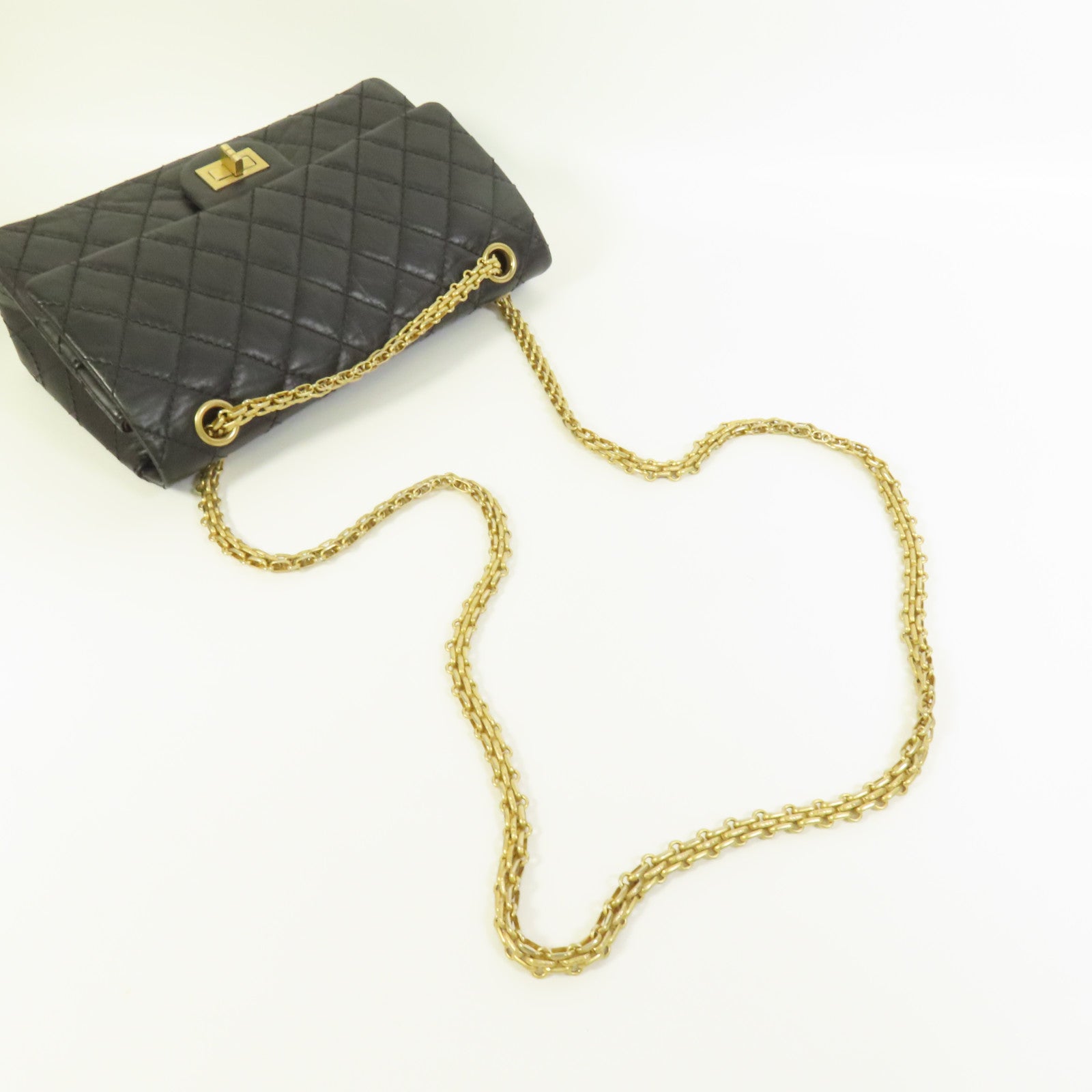 CHANEL 牛皮皮革2.55 Medium金扣鏈帶肩背袋