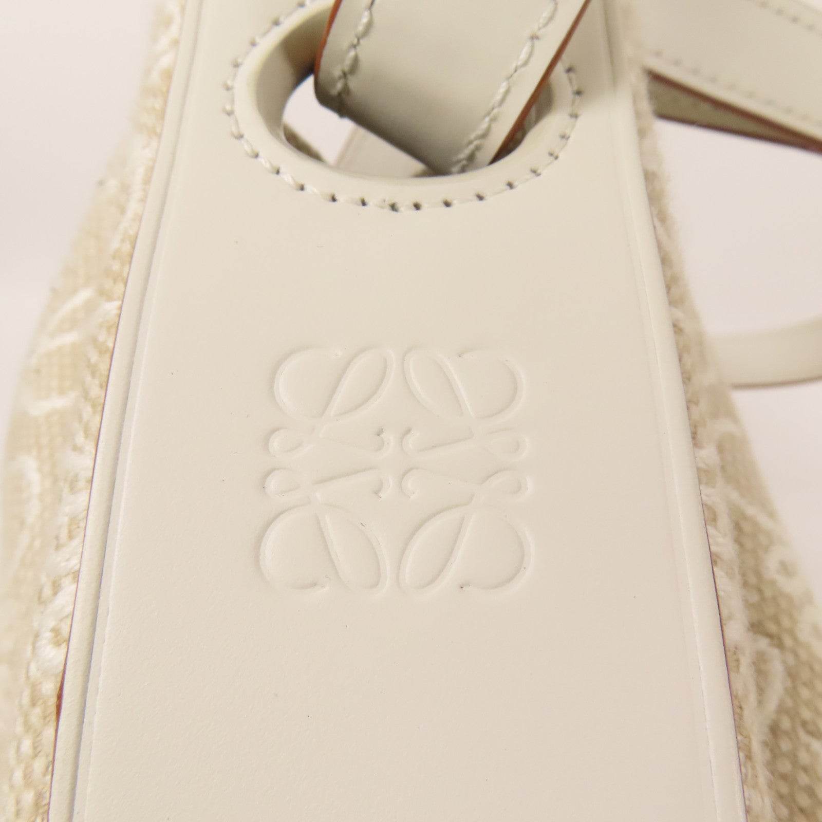 LOEWE 帆布/牛皮皮革Balloon Anagram手挽肩背兩用袋