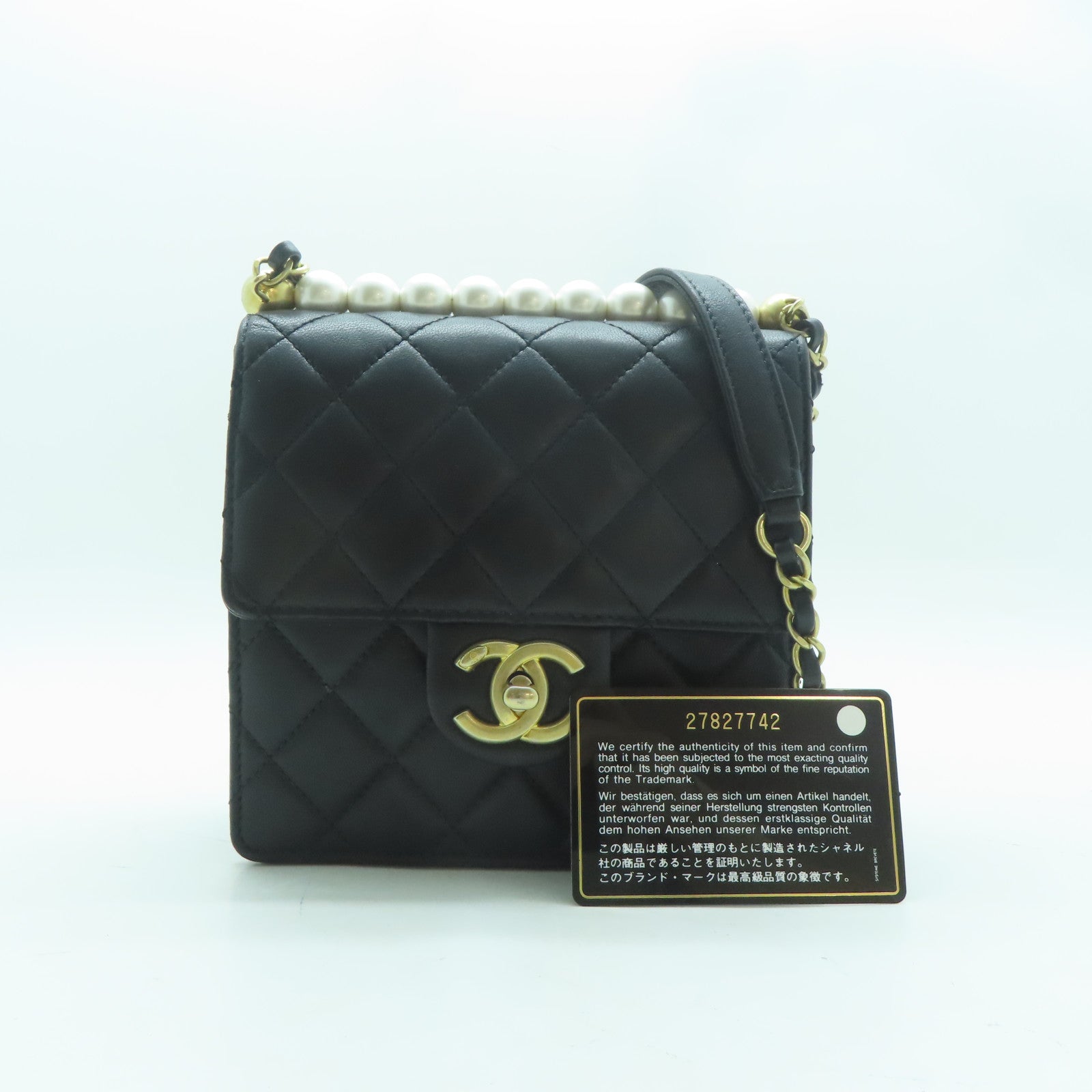 CHANEL 菱格羊皮皮革Chic Pearls Flap金扣鏈帶肩背袋黑色
