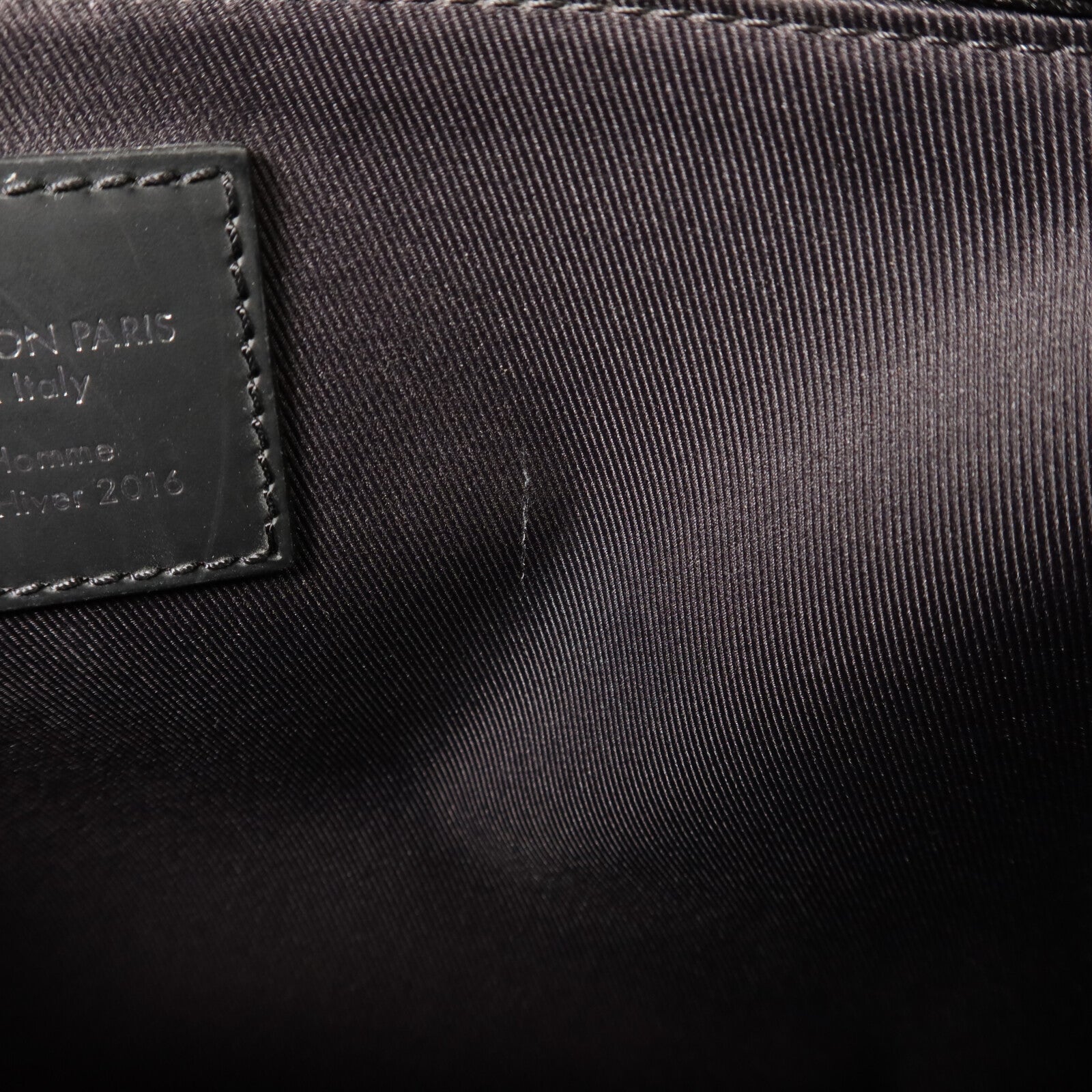 LOUIS VUITTON Monogram Eclipse Messenger PM Voyager銀扣肩背袋