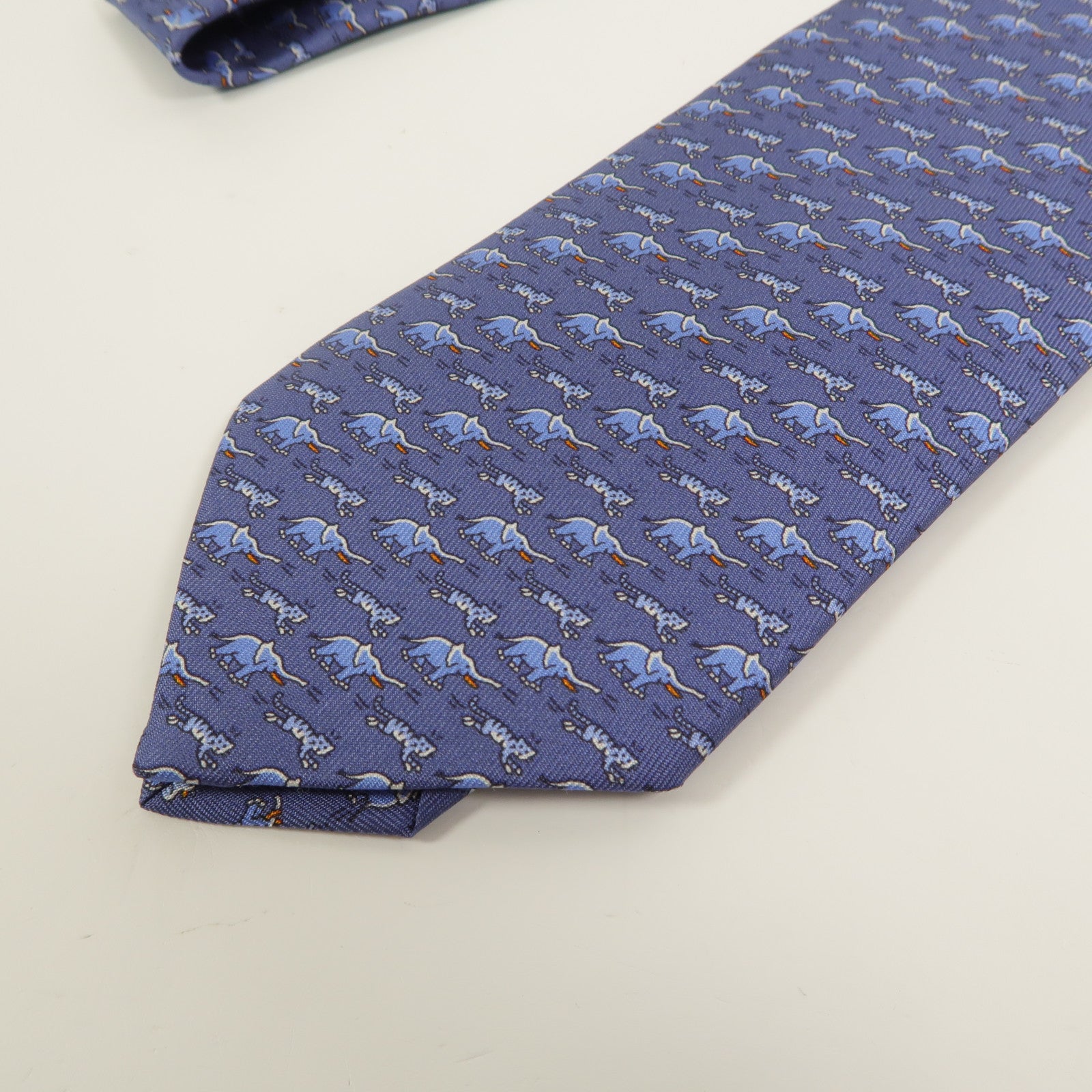 HERMES 絲質Necktie領帶