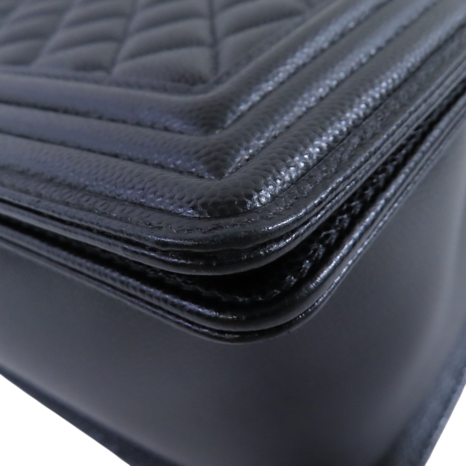 CHANEL 【激減優惠】牛皮皮革Boy Chanel金扣鏈帶肩背袋