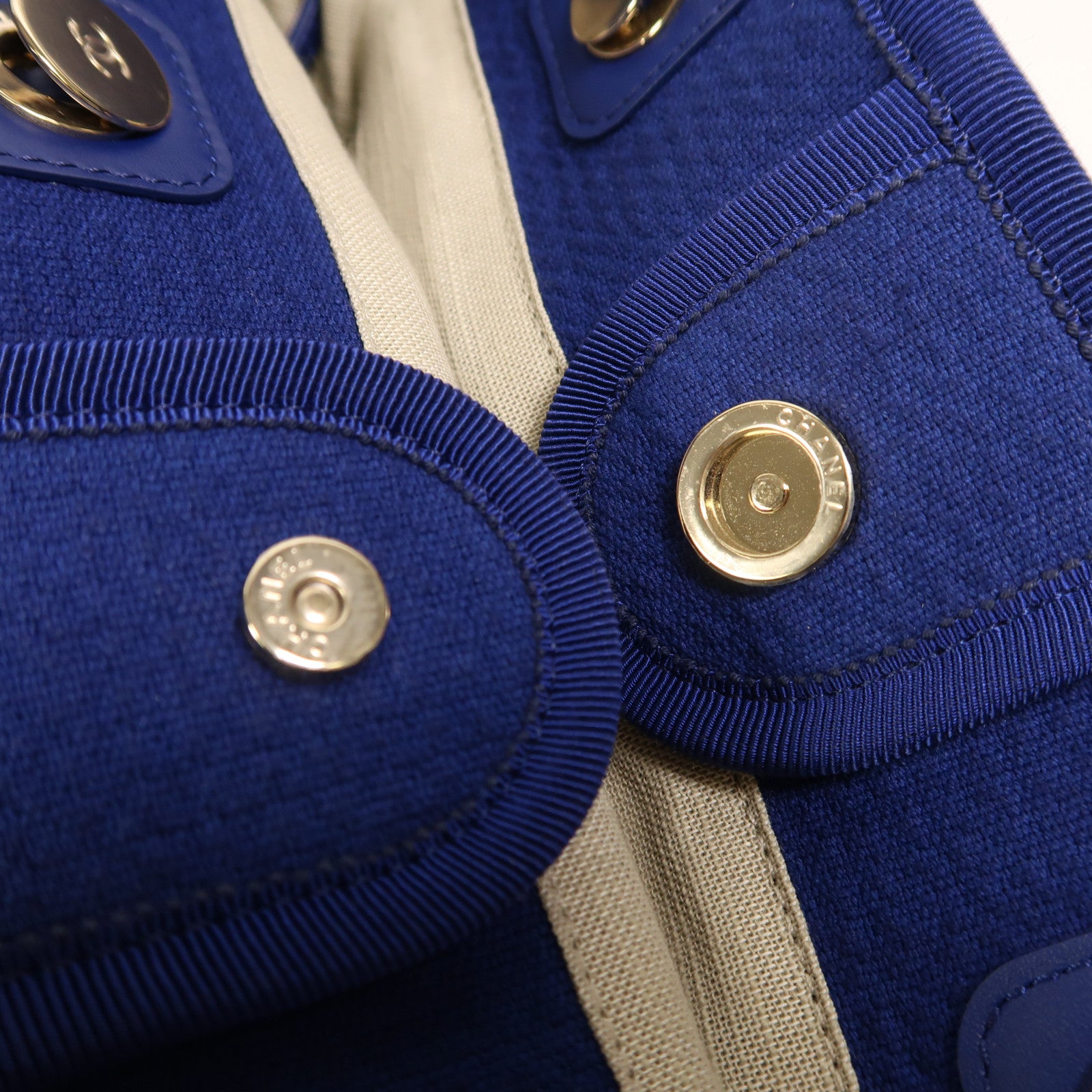 CHANEL 帆布Deauville Tote金扣手挽肩背兩用袋