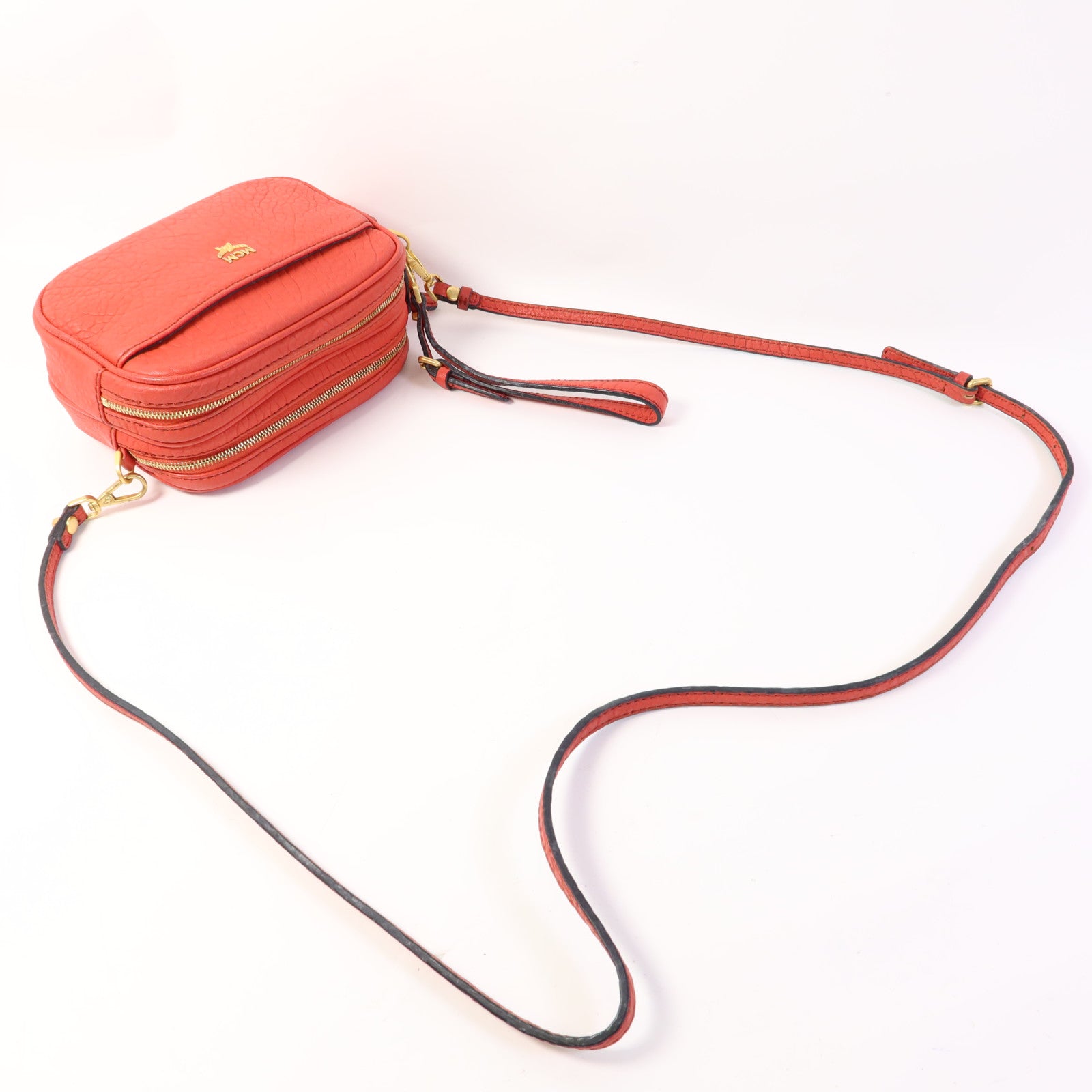 MCM 塗層帆布Shoulder Bag金扣肩背袋