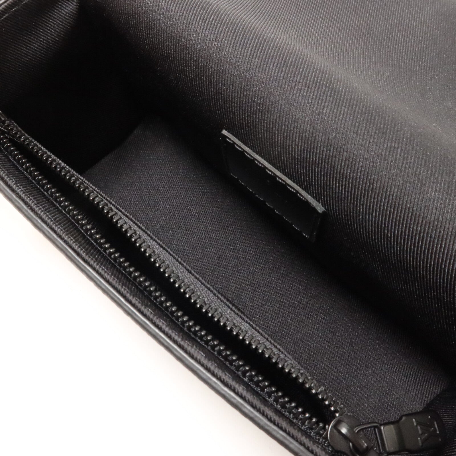 LOUIS VUITTON Monogram Eclipse Steamer Wearable Wallet肩背袋