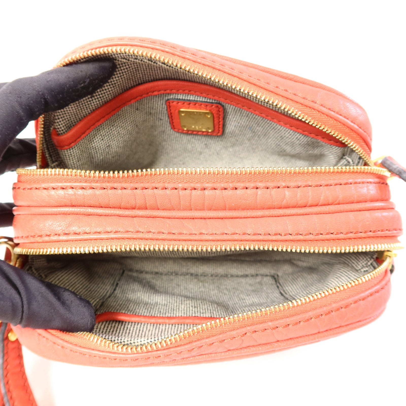 MCM 塗層帆布Shoulder Bag金扣肩背袋